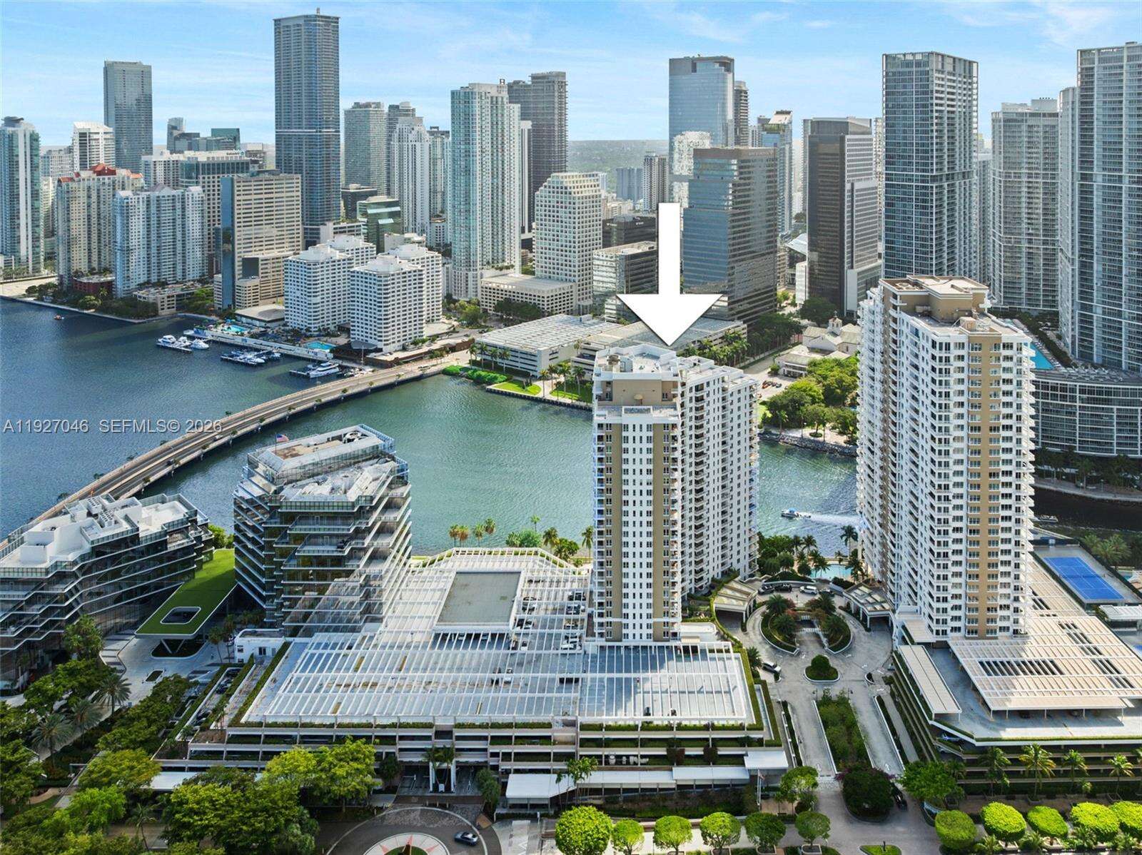 Courvoisier Courts at 701 Brickell Key Blvd, Miami, FL 33131 - For Sale photo 3