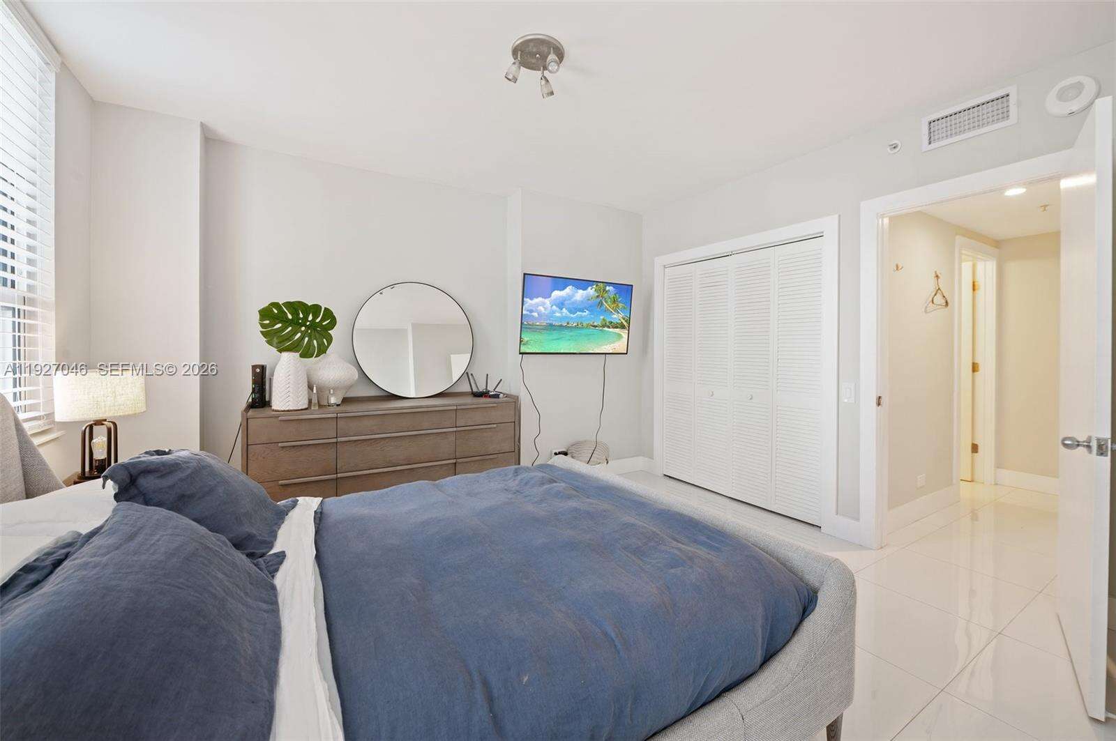 Courvoisier Courts at 701 Brickell Key Blvd, Miami, FL 33131 - For Sale photo 21