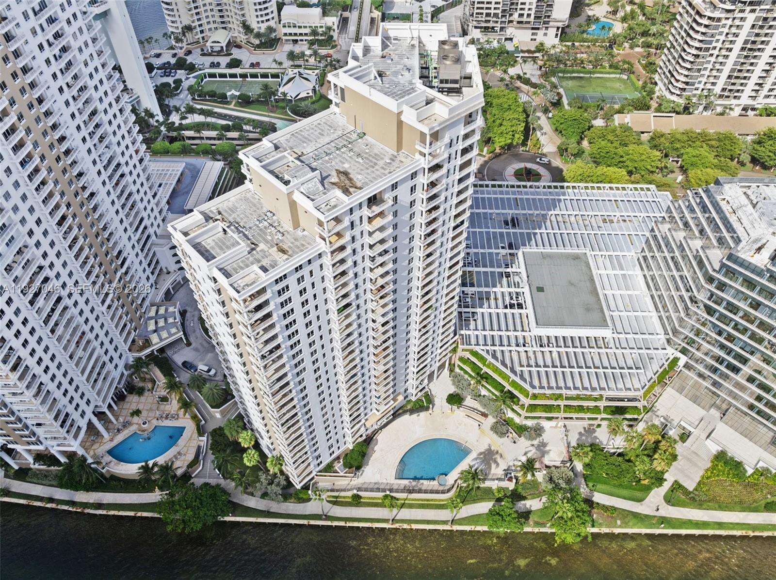 Courvoisier Courts at 701 Brickell Key Blvd, Miami, FL 33131 - For Sale photo 31