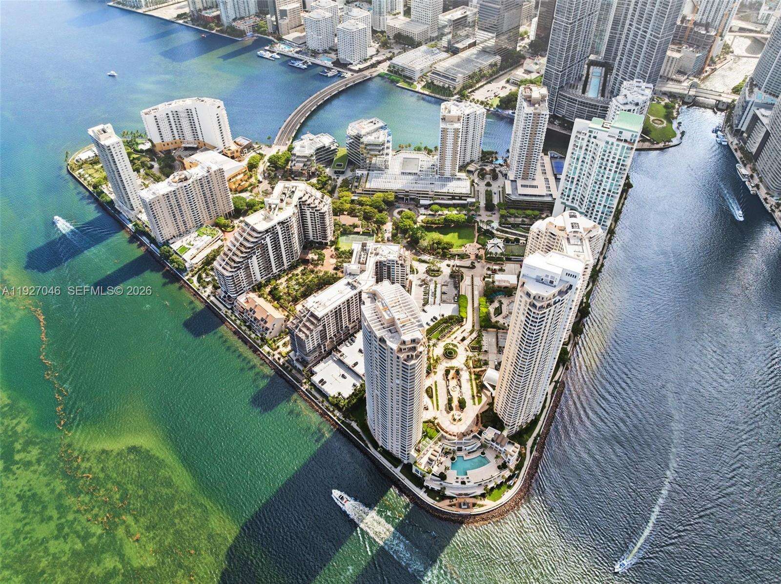 Courvoisier Courts at 701 Brickell Key Blvd, Miami, FL 33131 - For Sale photo 33