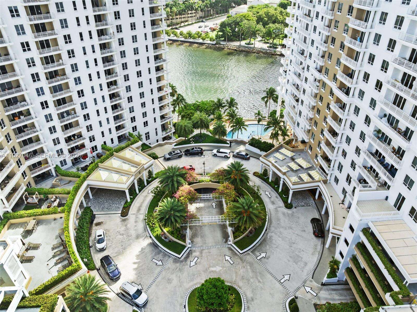 Courvoisier Courts at 701 Brickell Key Blvd, Miami, FL 33131 - For Sale photo 35