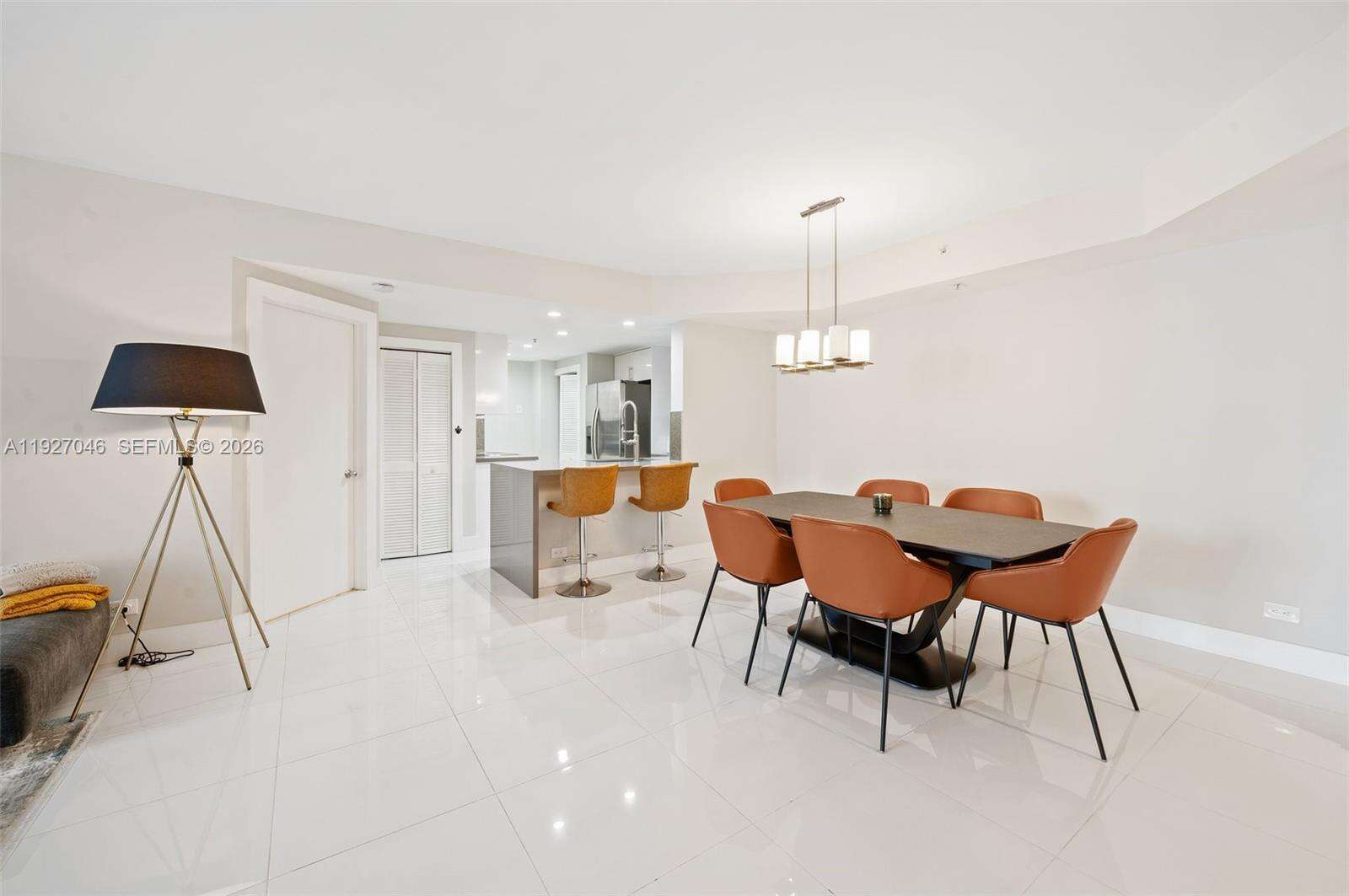 Courvoisier Courts at 701 Brickell Key Blvd, Miami, FL 33131 - For Sale photo 8