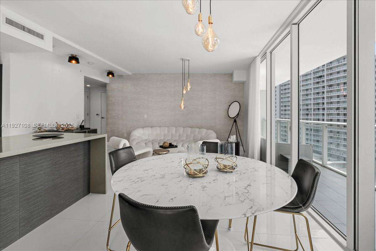 The Bond On Brickell at 1080 Brickell Ave, Miami, FL 33131 - For Sale photo 19