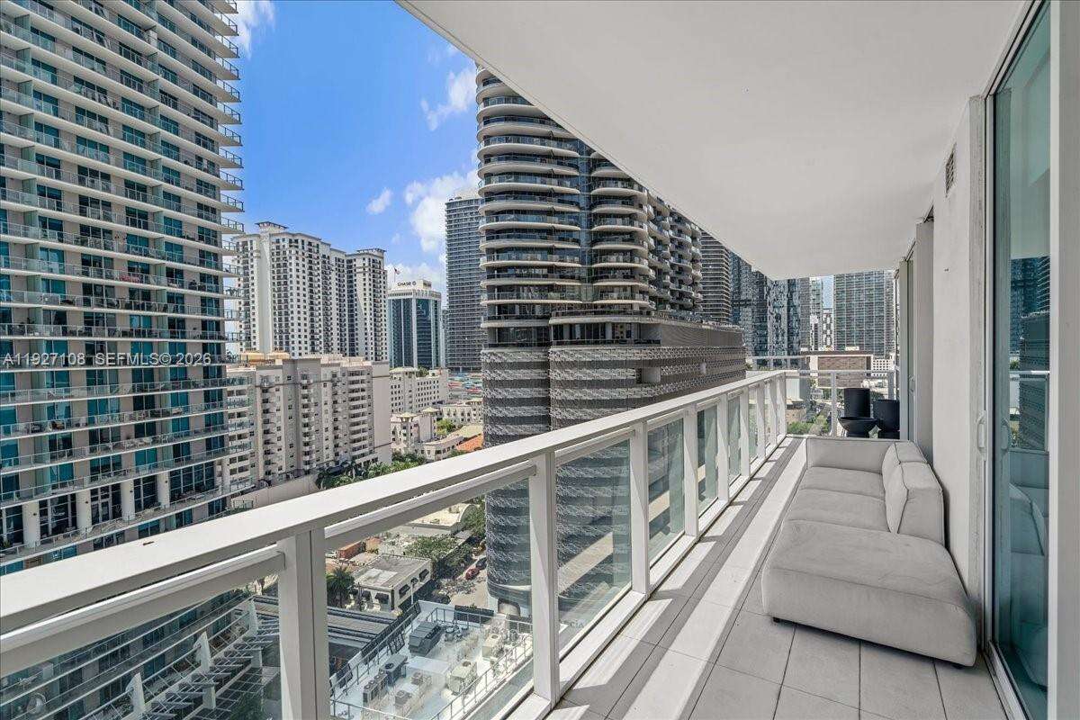 The Bond On Brickell at 1080 Brickell Ave, Miami, FL 33131 - For Sale photo 33