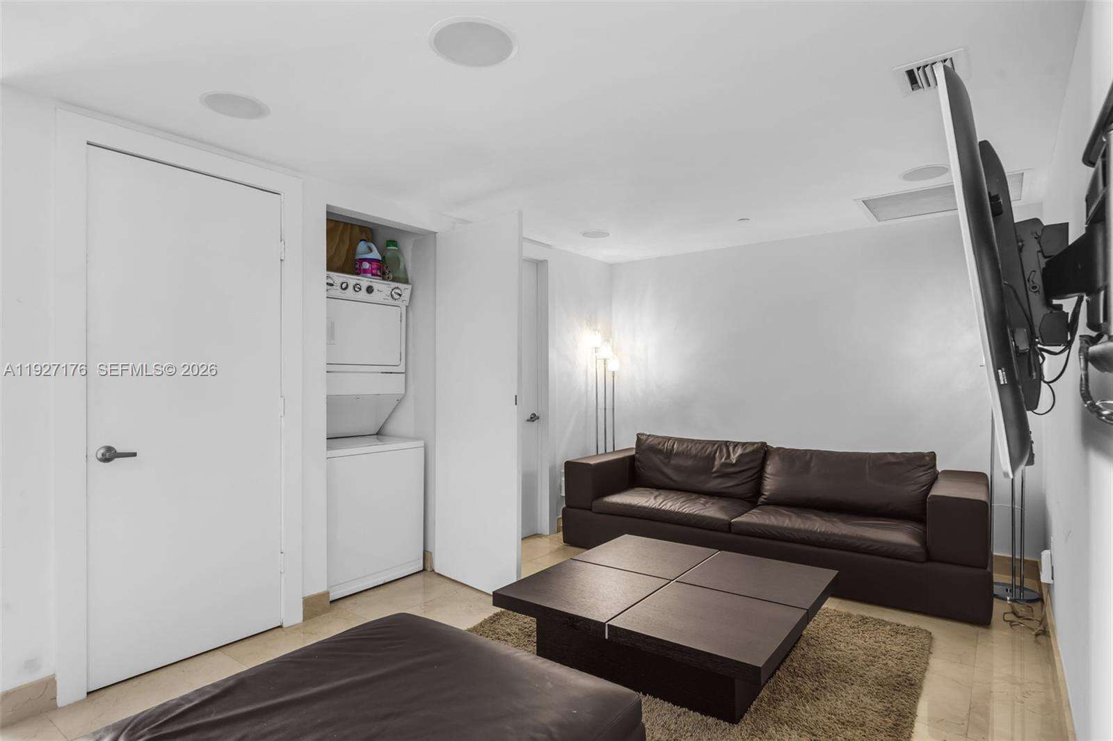Icon Brickell 2 at 495 Brickell Ave, Miami, FL 33131 - For Sale photo 13