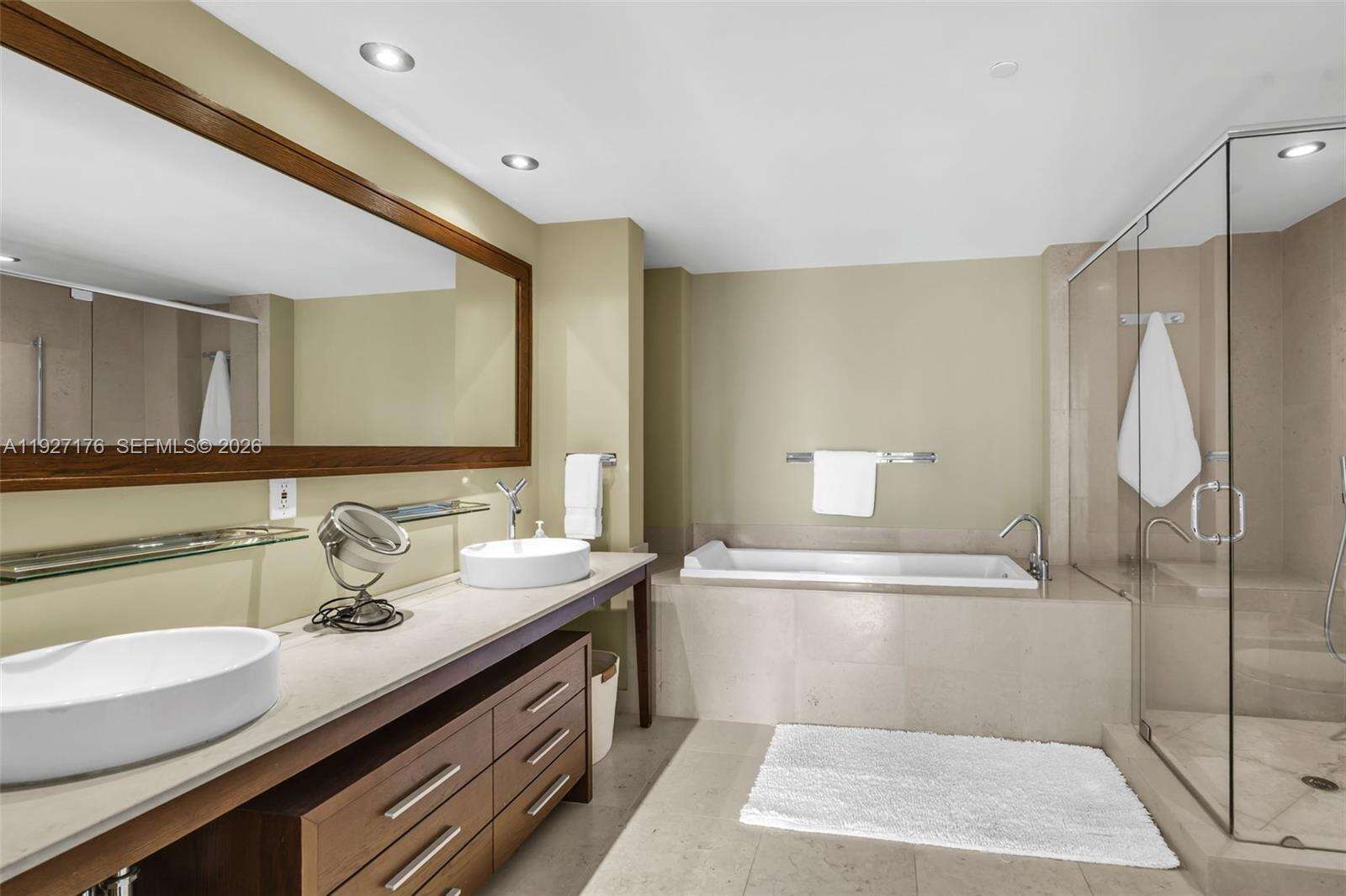 Icon Brickell 2 at 495 Brickell Ave, Miami, FL 33131 - For Sale photo 21