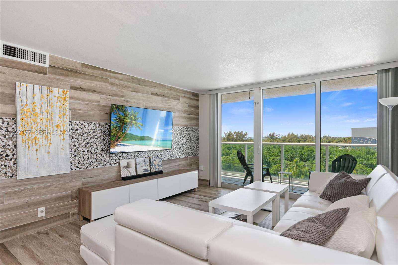 Arlen House at 100 Bayview Dr, Sunny Isles Beach, FL 33160 - For Sale photo 2