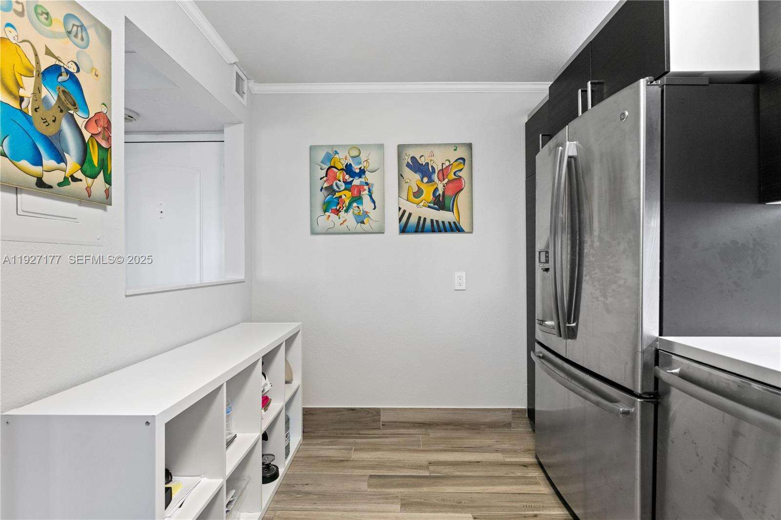 Arlen House at 100 Bayview Dr, Sunny Isles Beach, FL 33160 - For Sale photo 14