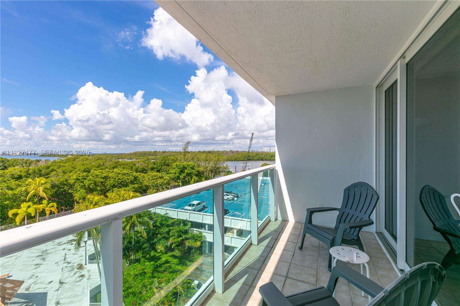 Arlen House at 100 Bayview Dr, Sunny Isles Beach, FL 33160 - For Sale photo 35