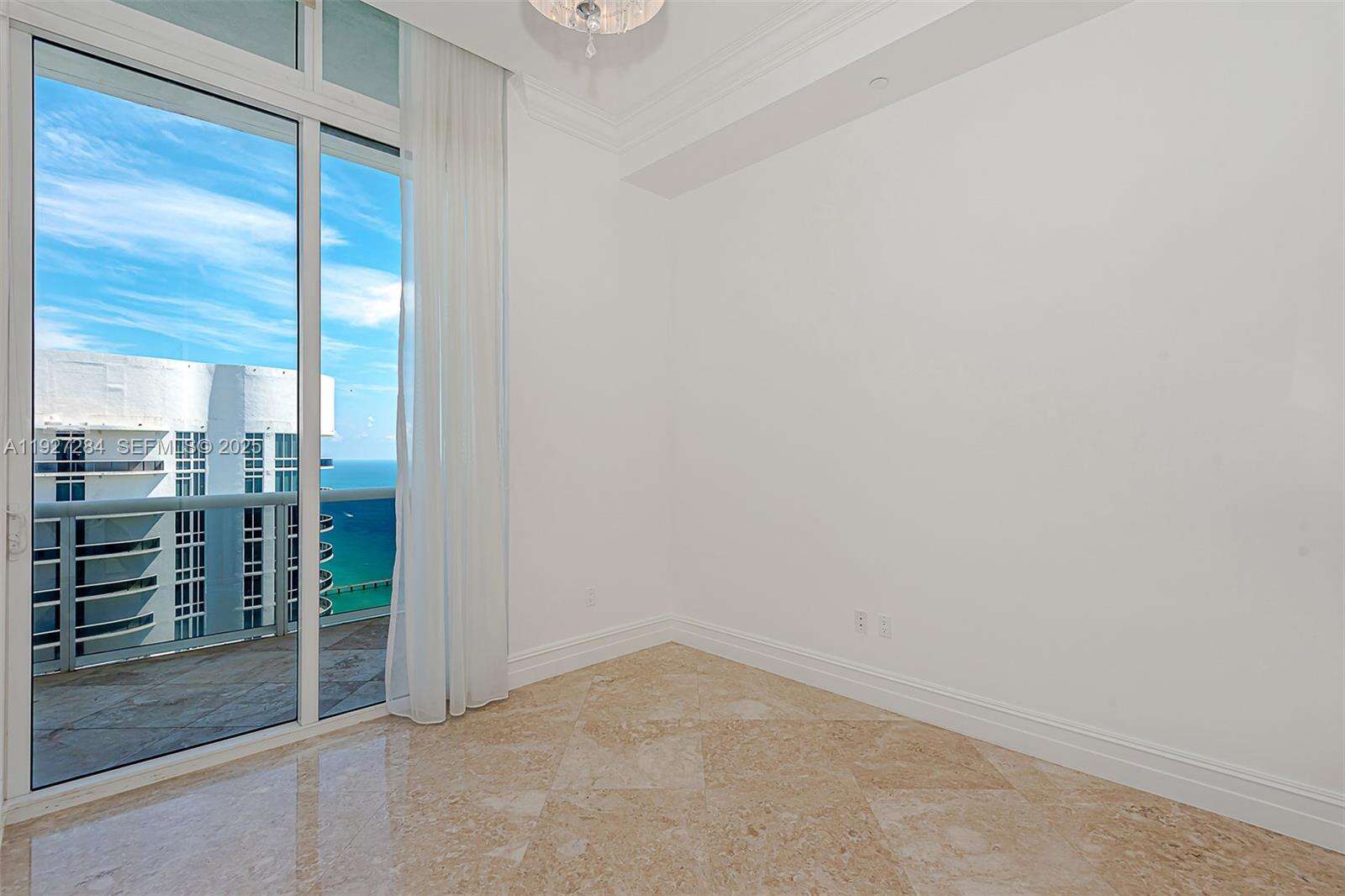 TDR TOWER II - 15901 Collins Ave, Sunny Isles Beach, FL 33160 | Picture 17