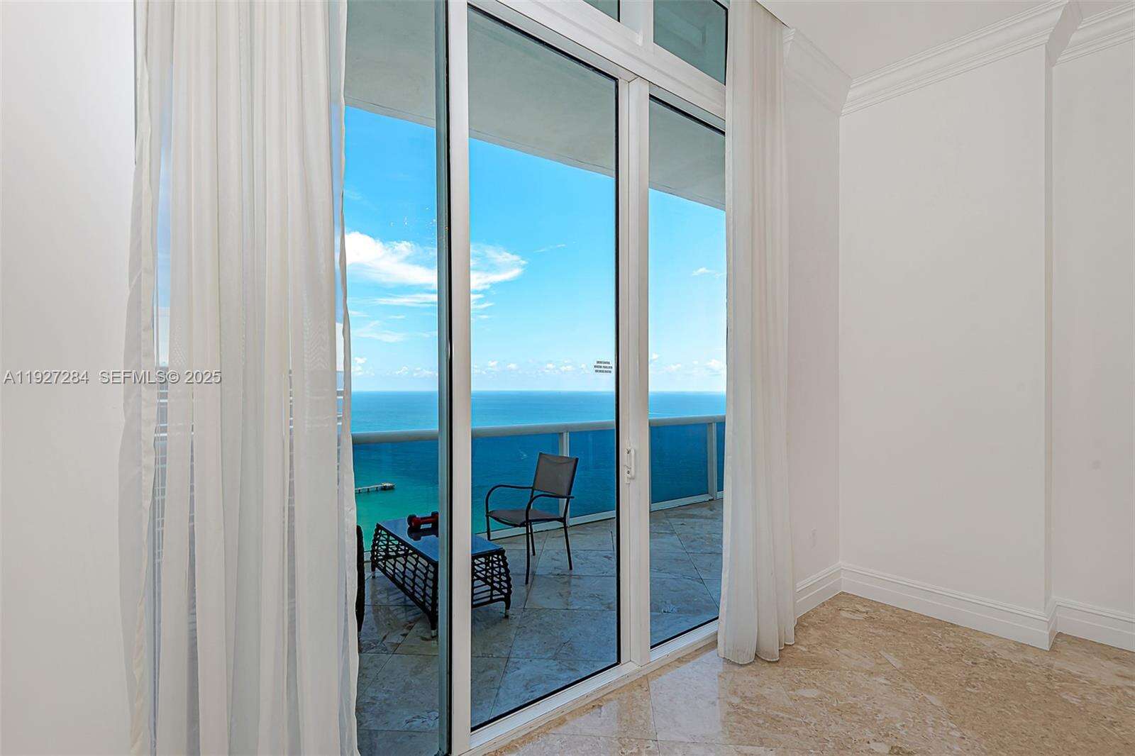 TDR TOWER II - 15901 Collins Ave, Sunny Isles Beach, FL 33160 | Picture 23