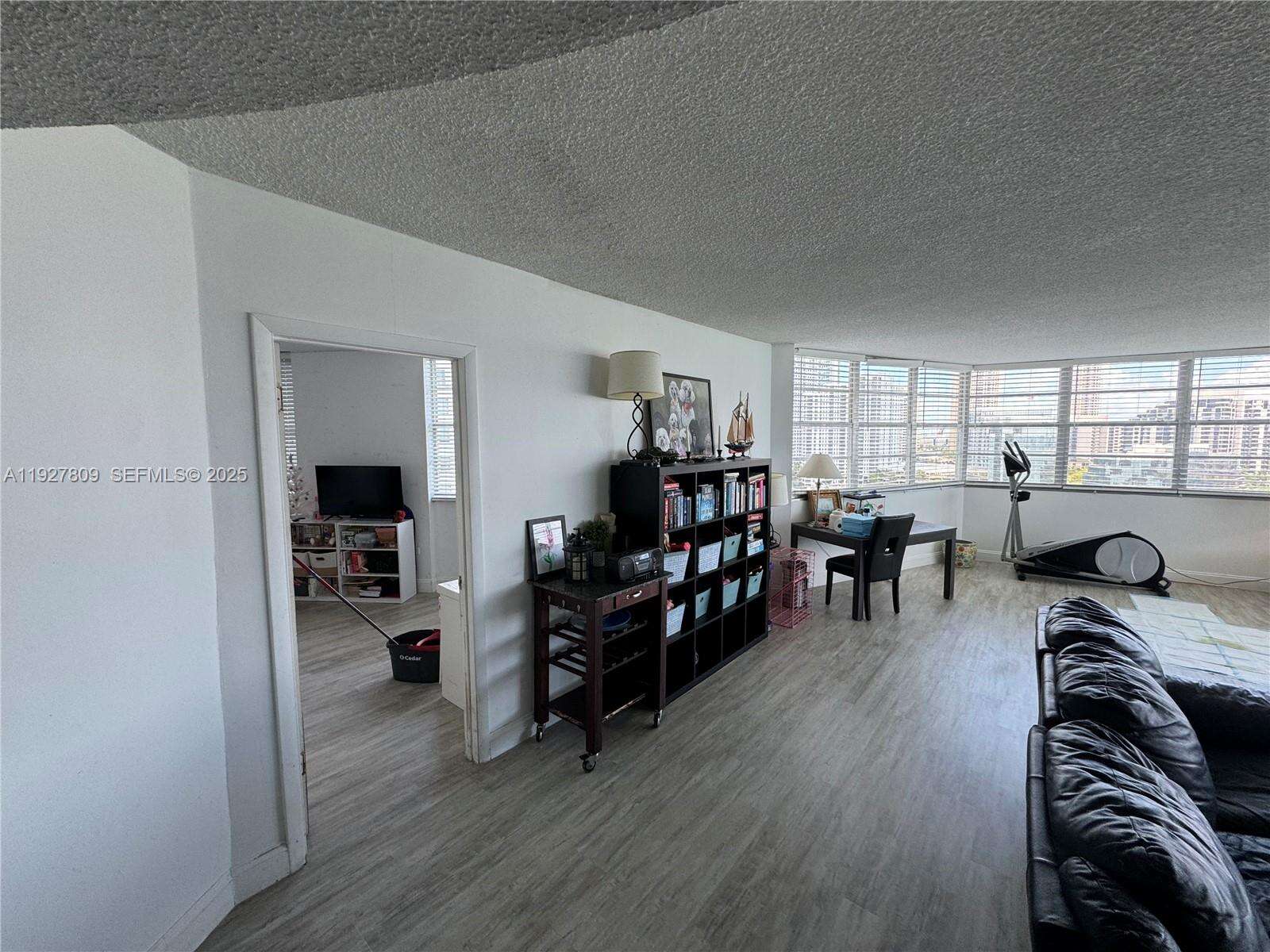 Four Ambassadors at 905 Brickell Bay Dr, Miami, FL 33131 - For Sale photo 11