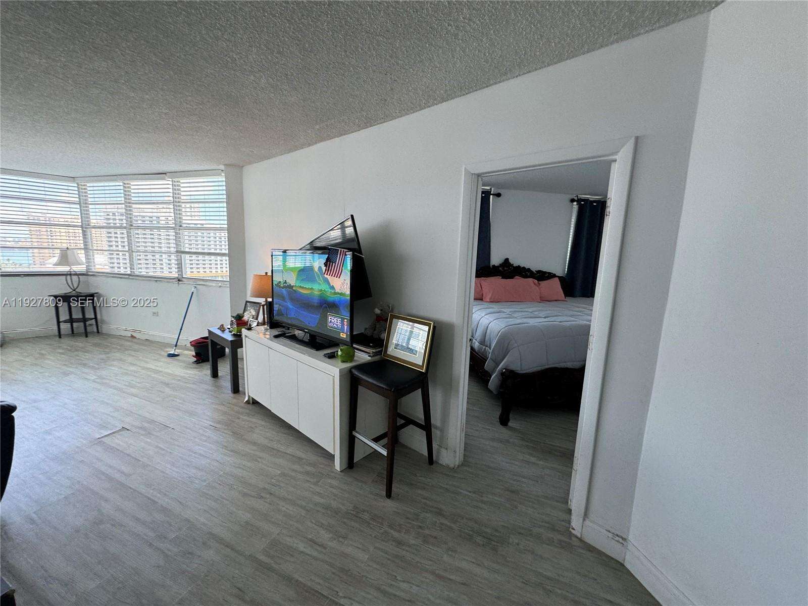 Four Ambassadors at 905 Brickell Bay Dr, Miami, FL 33131 - For Sale photo 12