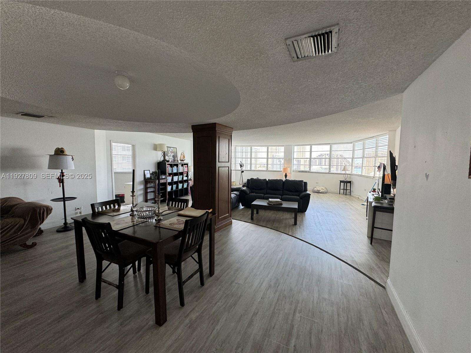 Four Ambassadors at 905 Brickell Bay Dr, Miami, FL 33131 - For Sale photo 15