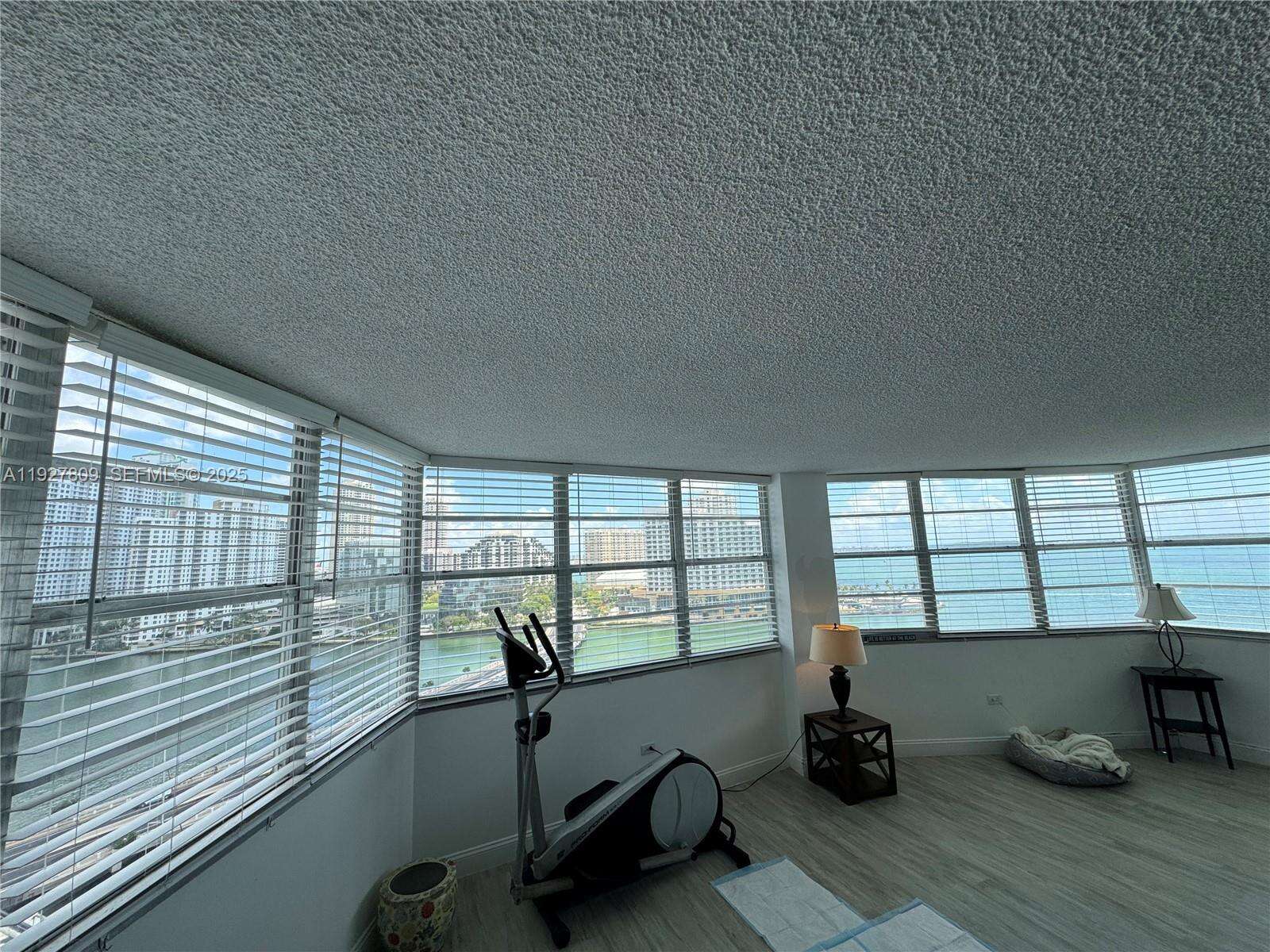 Four Ambassadors at 905 Brickell Bay Dr, Miami, FL 33131 - For Sale photo 7
