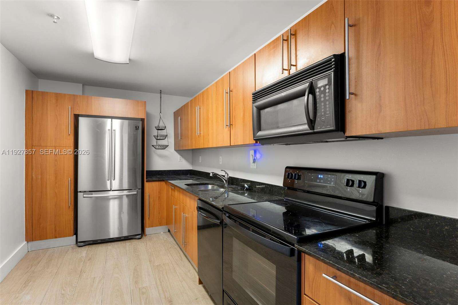 The Residences at 3001 Ocean Dr, Hollywood, FL 33019 - For Sale photo 4