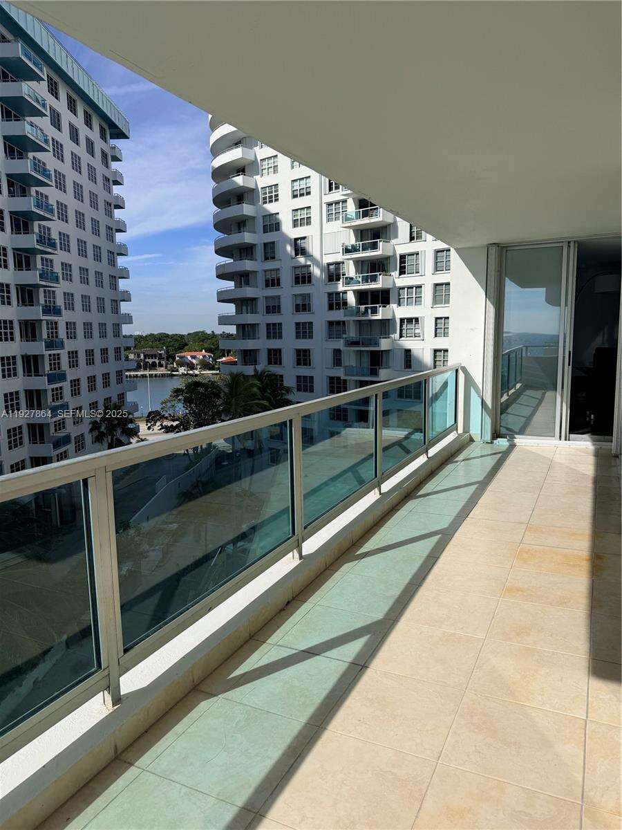 Seacoast 5151 at 5151 Collins Ave, Miami Beach, FL 33140 - For Sale photo 18