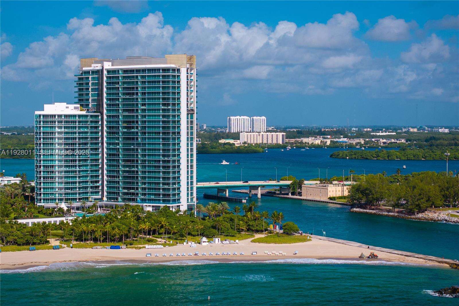 THE RESIDENCES AT ONE BAL HARBOUR - 10295 Collins Ave, Bal Harbour, FL 33154 | Picture 18