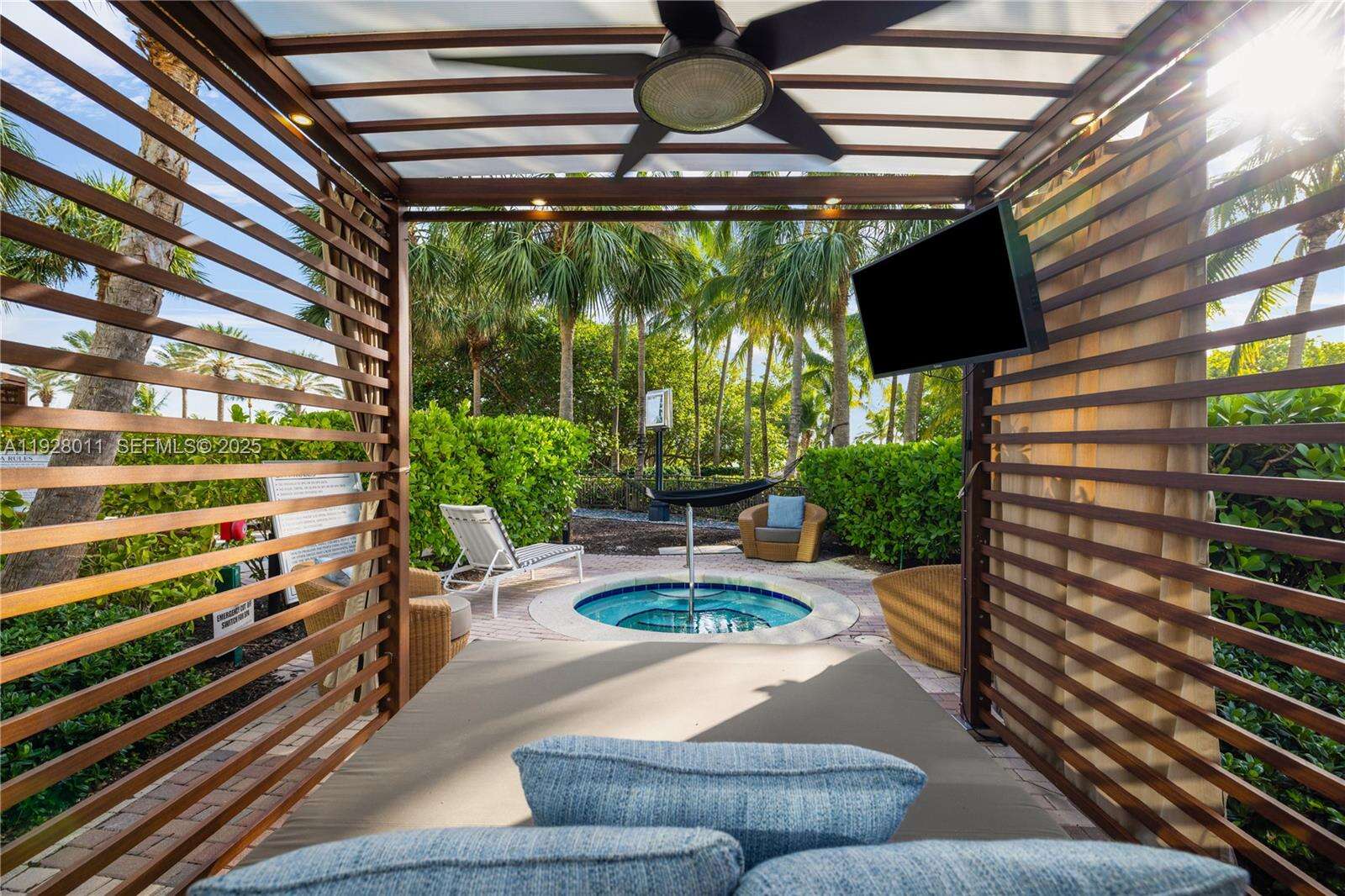 THE RESIDENCES AT ONE BAL HARBOUR - 10295 Collins Ave, Bal Harbour, FL 33154 | Picture 20