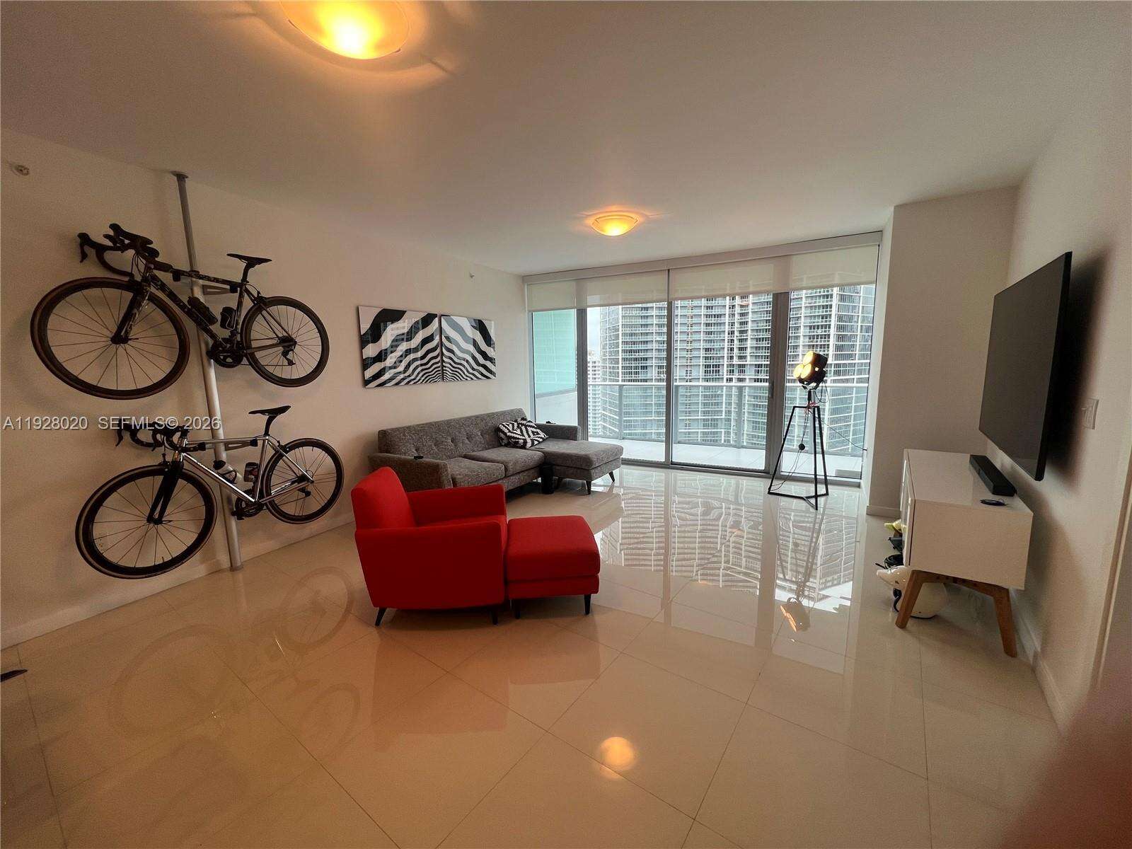 Epic Residences at 200 Biscayne Blvd Way, Miami, FL 33131 - For Sale photo 5