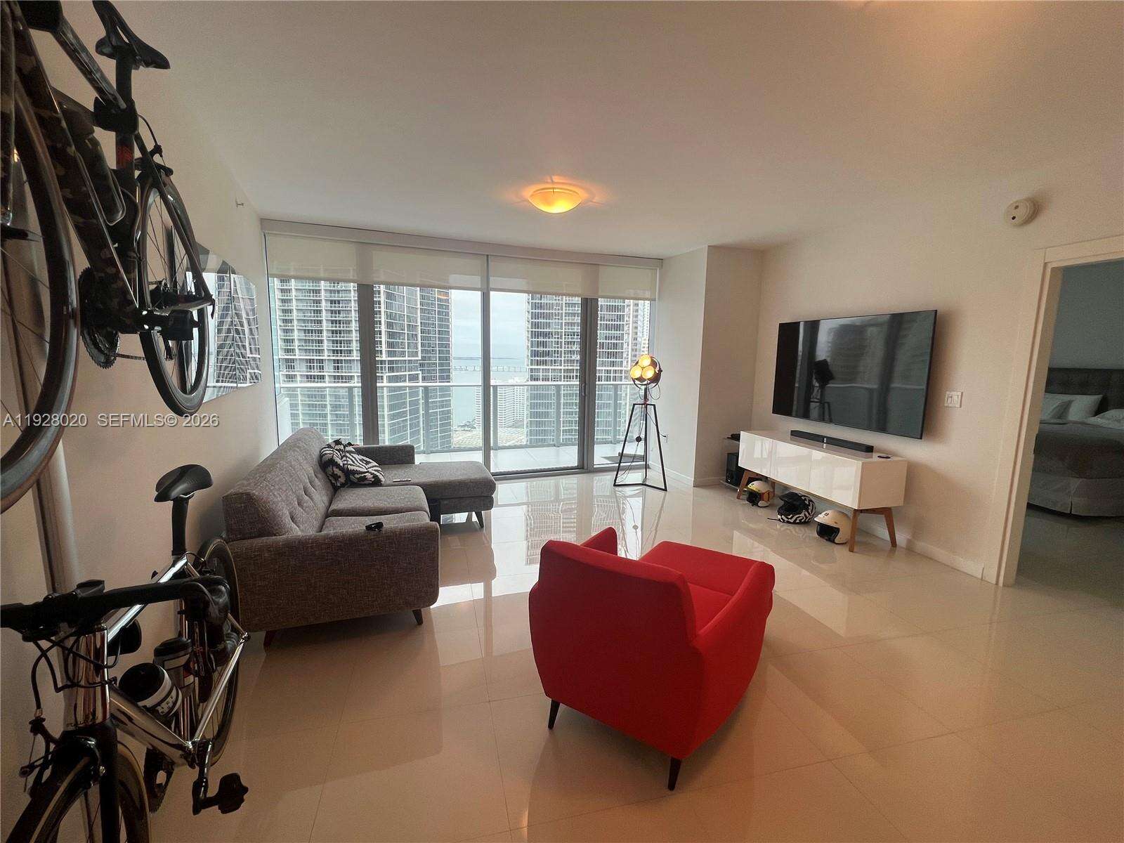 Epic Residences at 200 Biscayne Blvd Way, Miami, FL 33131 - For Sale photo 7