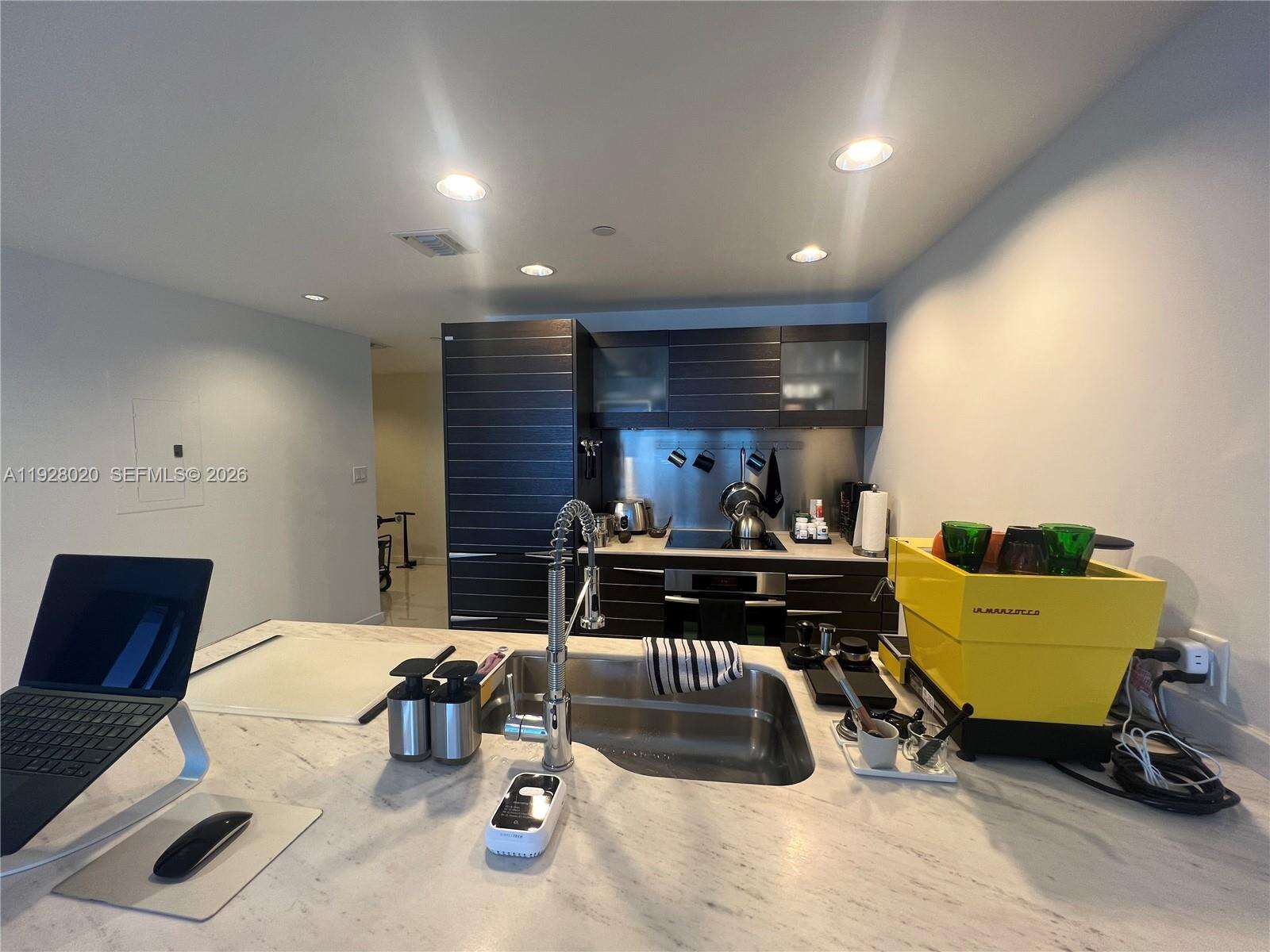 Epic Residences at 200 Biscayne Blvd Way, Miami, FL 33131 - For Sale photo 9