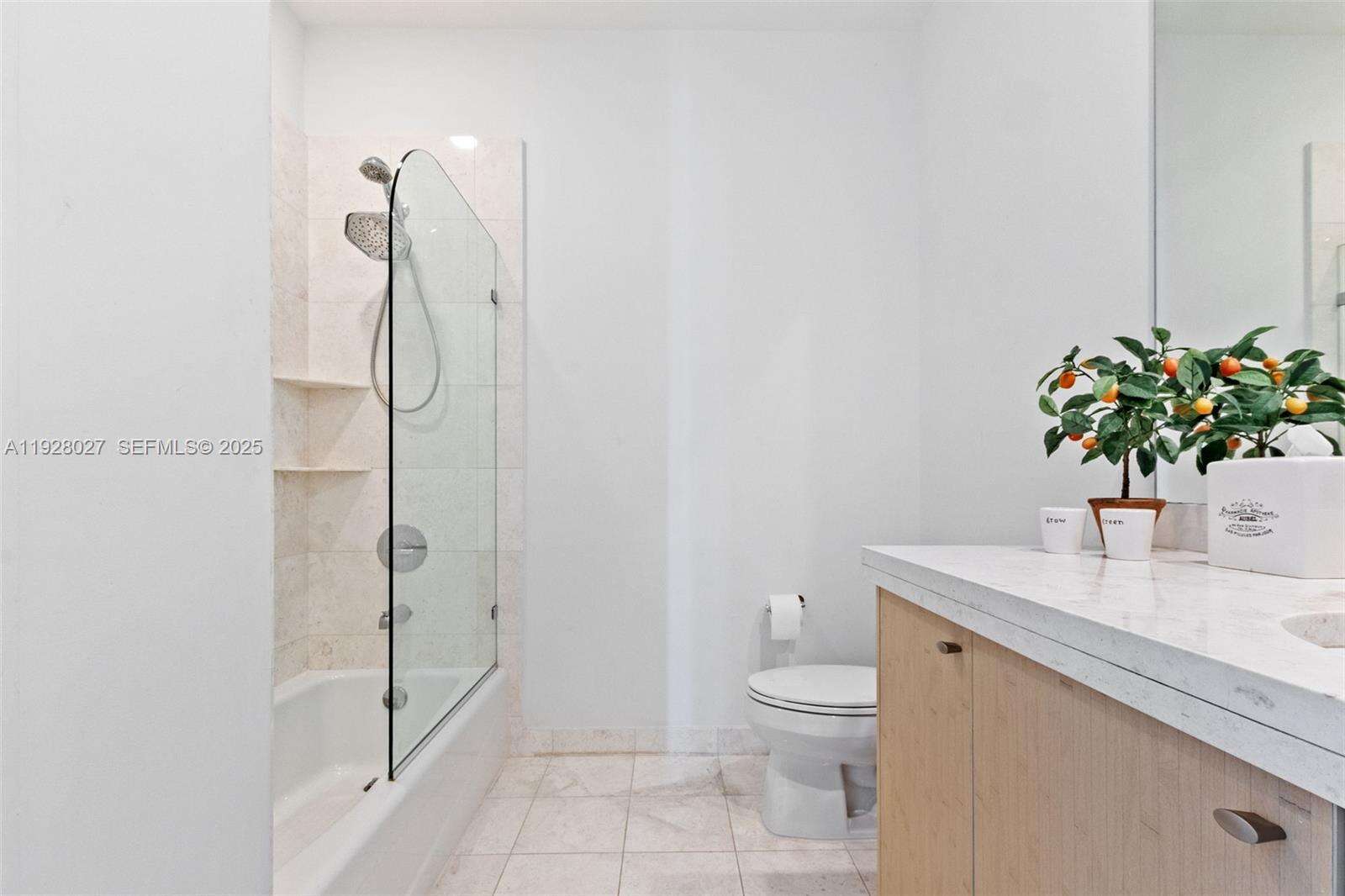 ASIA - 900 Brickell Key Blvd, Miami, FL 33131 | Picture 14