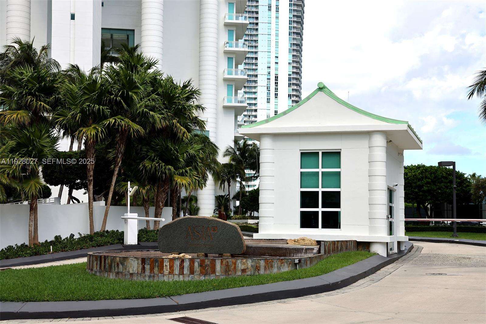 ASIA - 900 Brickell Key Blvd, Miami, FL 33131 | Picture 22