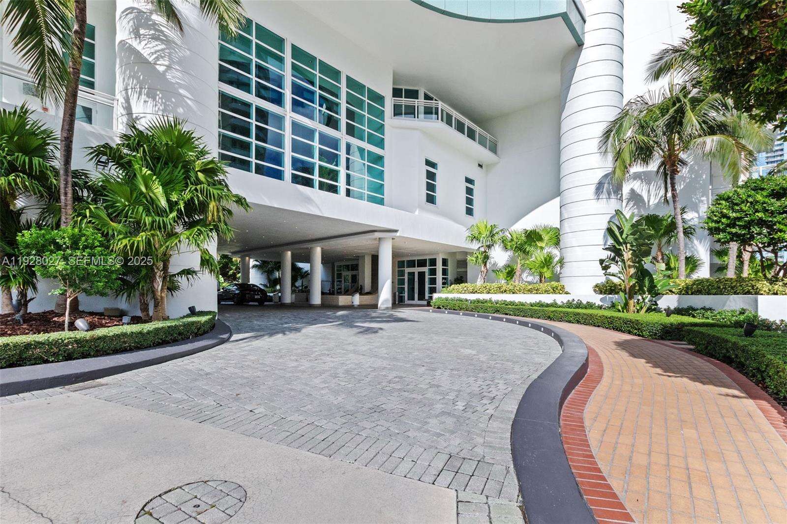 ASIA - 900 Brickell Key Blvd, Miami, FL 33131 | Picture 24