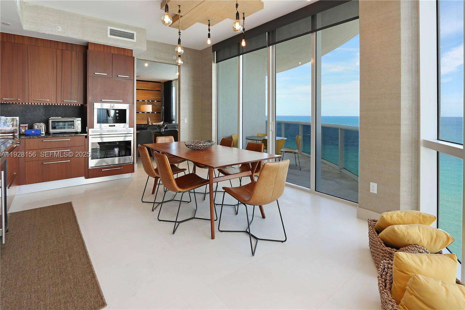Trump Tower 2 at 15901 Collins Ave, Sunny Isles Beach, FL 33160 - For Sale photo 15