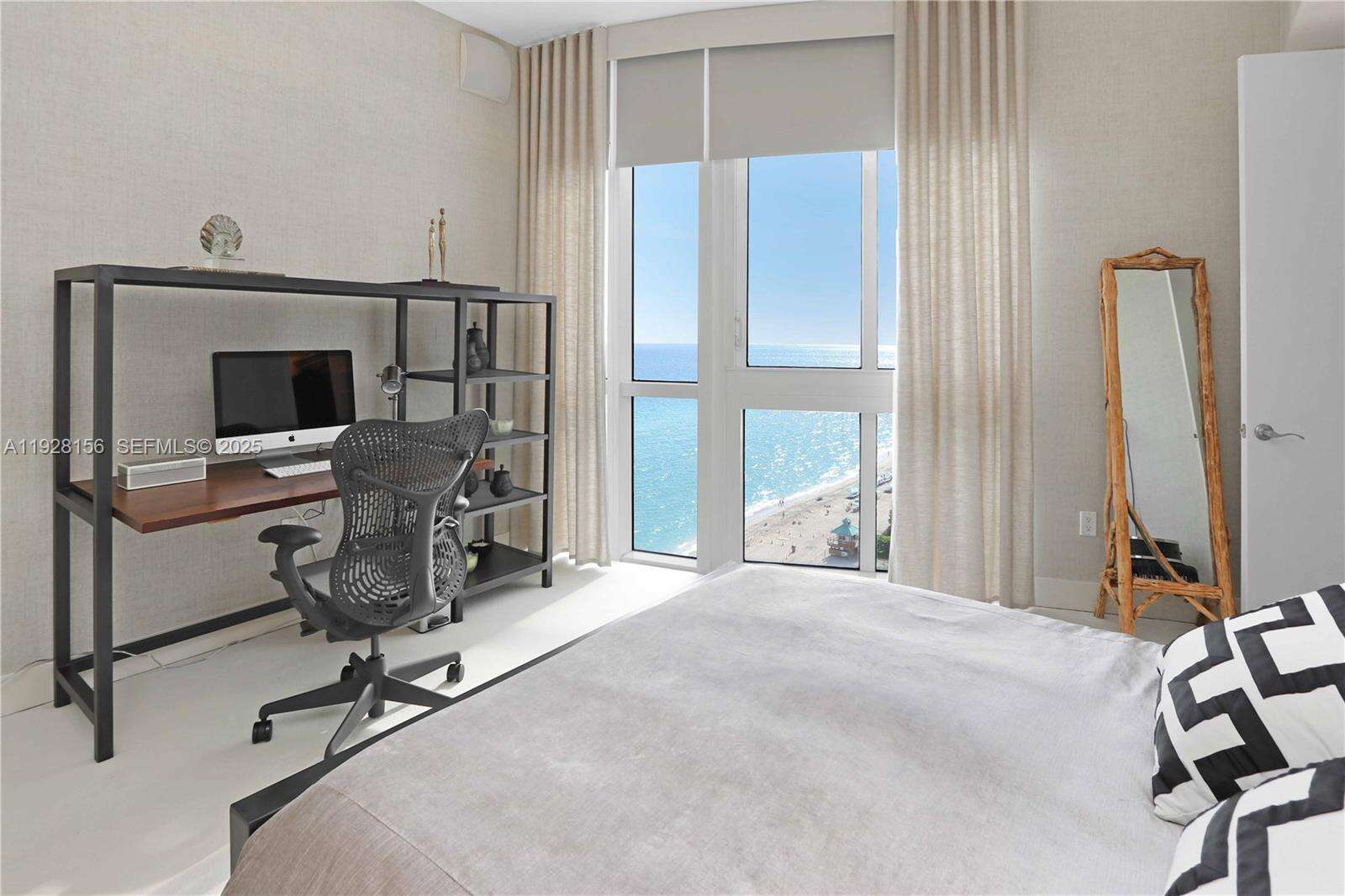 Trump Tower 2 at 15901 Collins Ave, Sunny Isles Beach, FL 33160 - For Sale photo 28