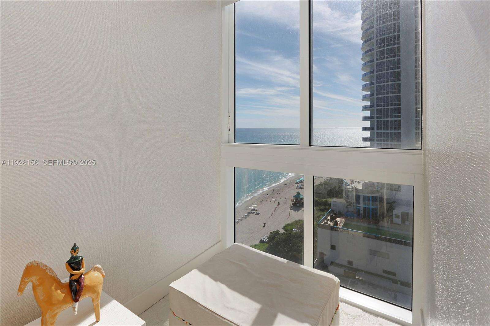 Trump Tower 2 at 15901 Collins Ave, Sunny Isles Beach, FL 33160 - For Sale photo 34