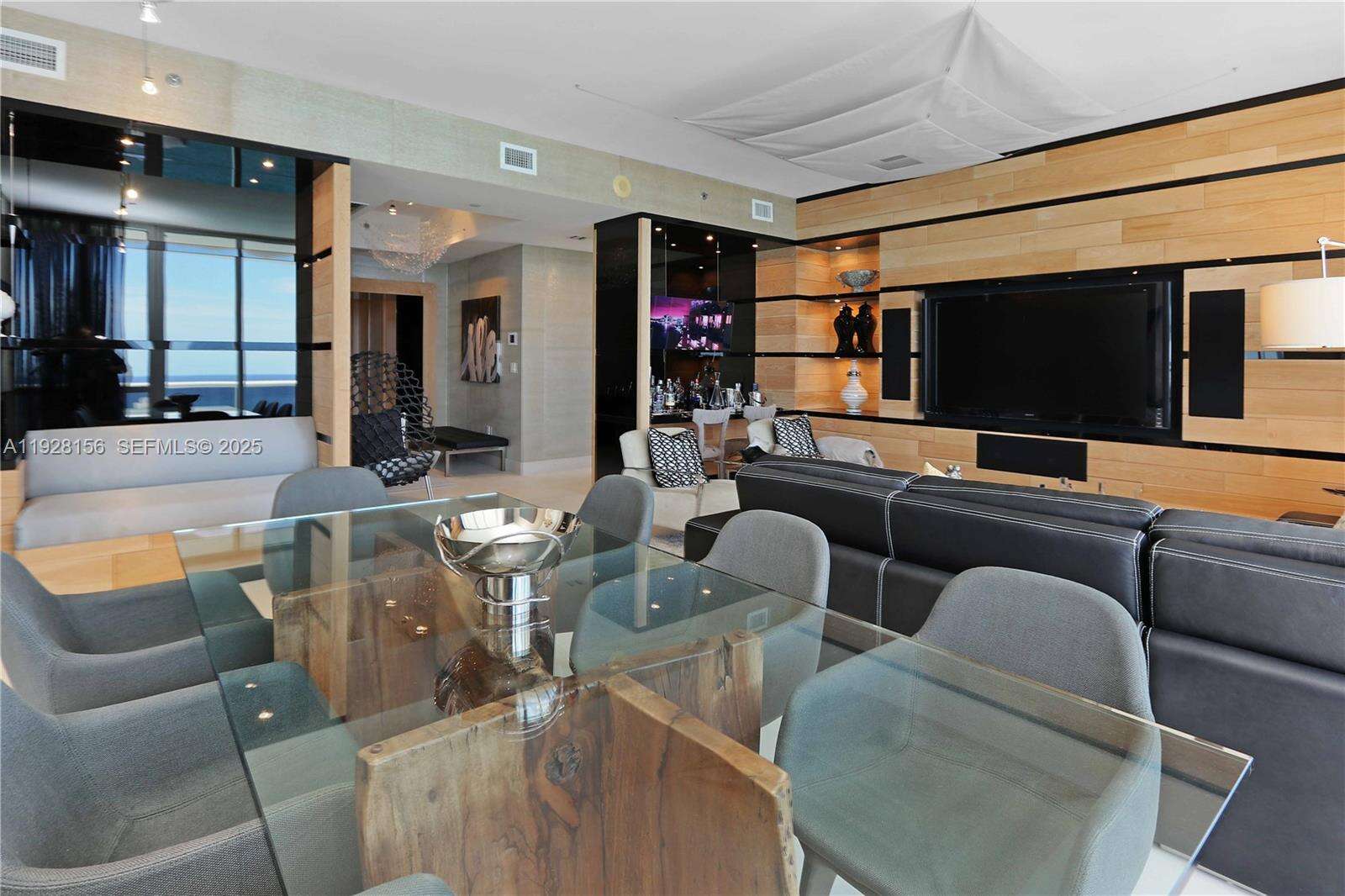 Trump Tower 2 at 15901 Collins Ave, Sunny Isles Beach, FL 33160 - For Sale photo 8