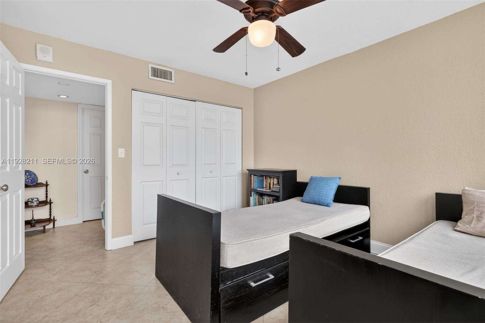 Burleigh House at 7135 Collins Ave, Miami Beach, FL 33141 - For Sale photo 18