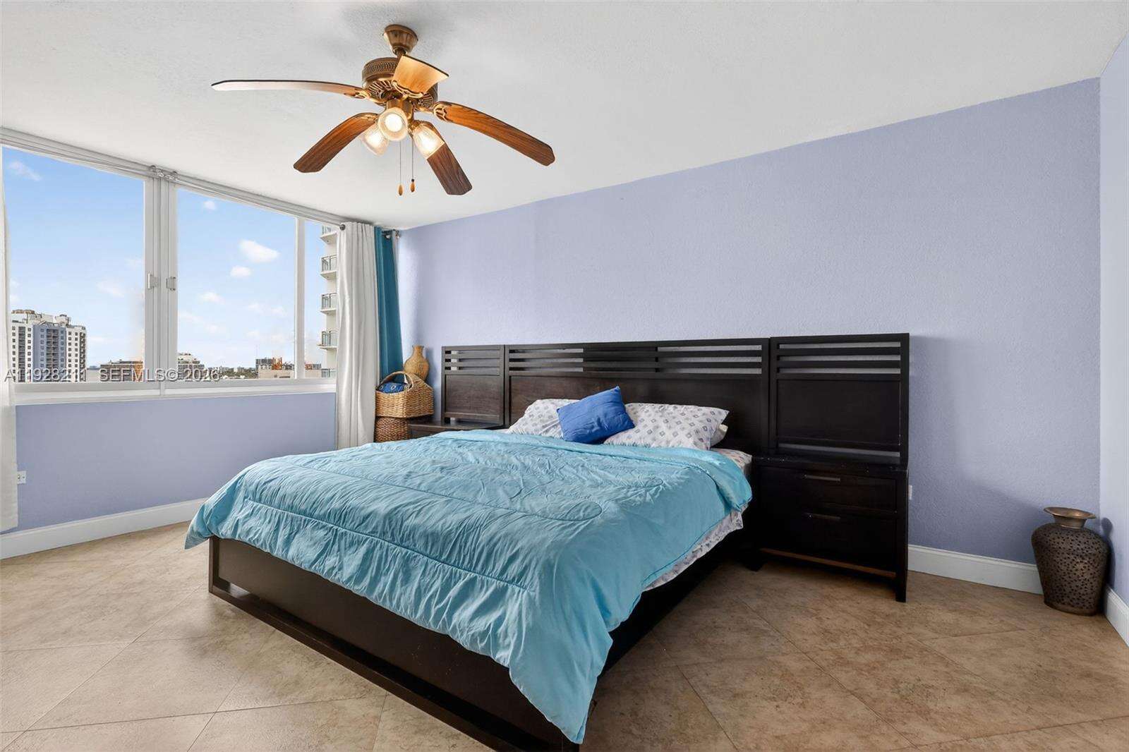 Burleigh House at 7135 Collins Ave, Miami Beach, FL 33141 - For Sale photo 19