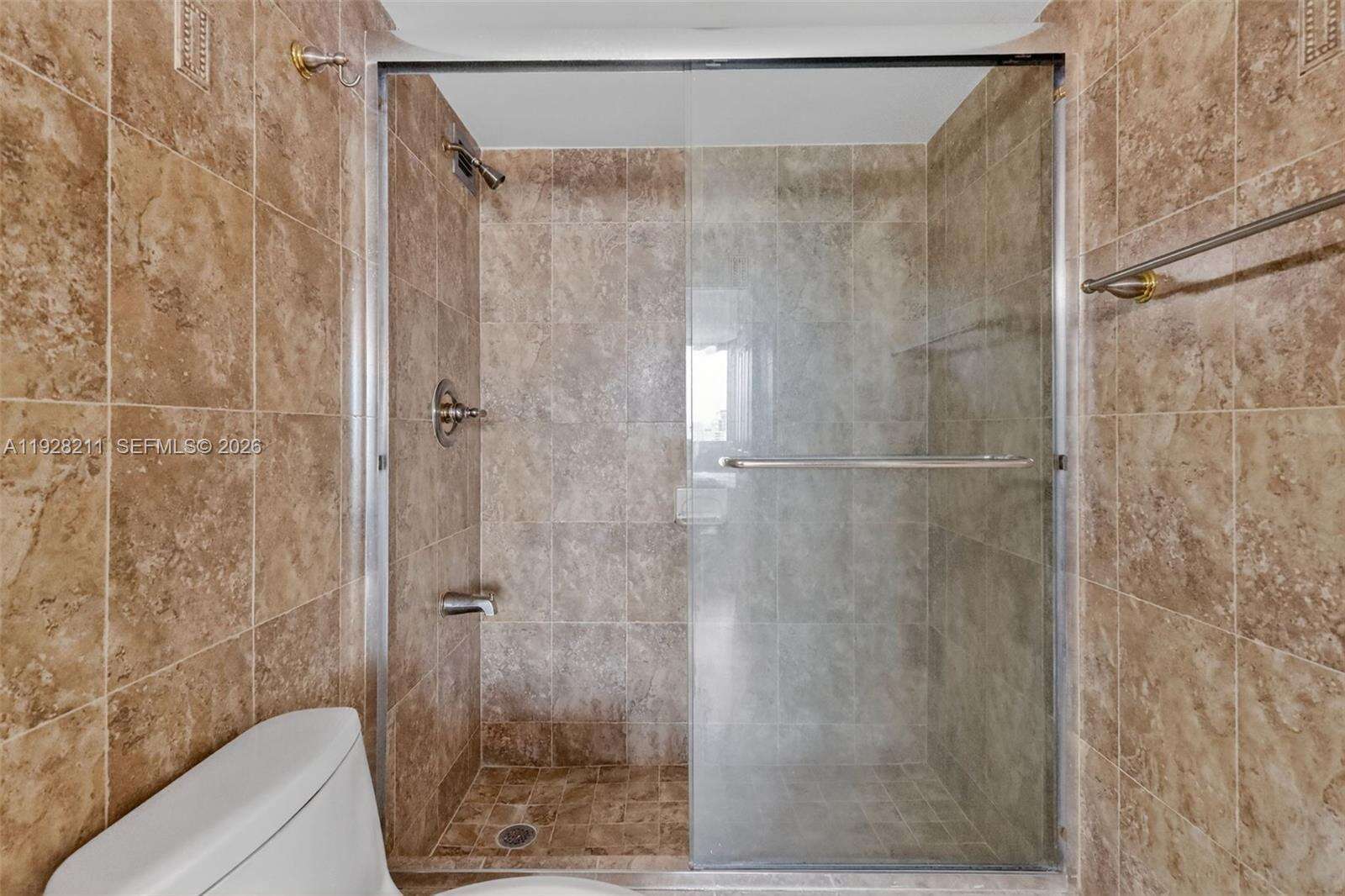 Burleigh House at 7135 Collins Ave, Miami Beach, FL 33141 - For Sale photo 23