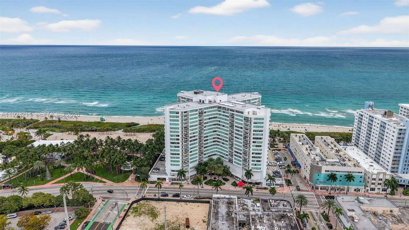 Burleigh House at 7135 Collins Ave, Miami Beach, FL 33141 - For Sale photo 39