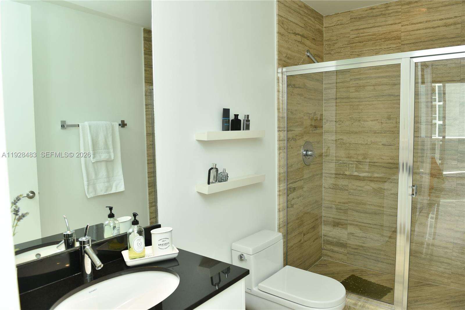 TDR TOWER I - 16001 Collins Ave, Sunny Isles Beach, FL 33160 | Picture 18