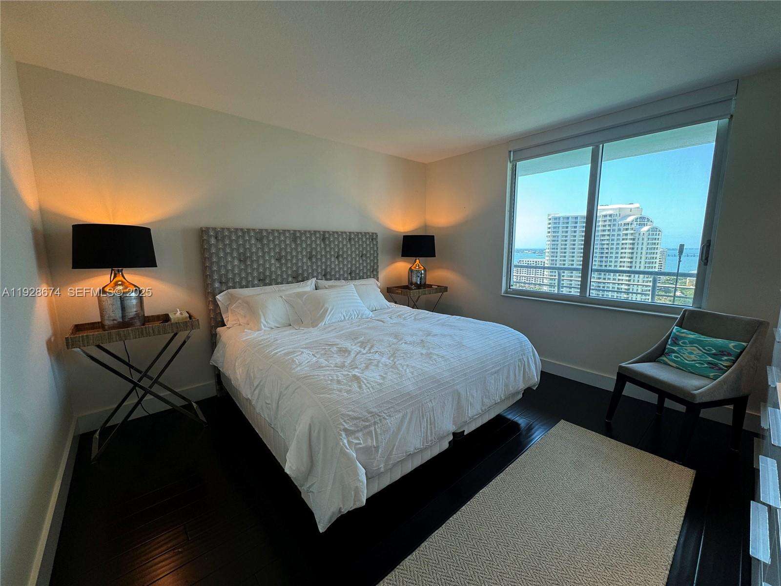 One Miami East at 335 Biscayne Blvd, Miami, FL 33131 - For Sale photo 13