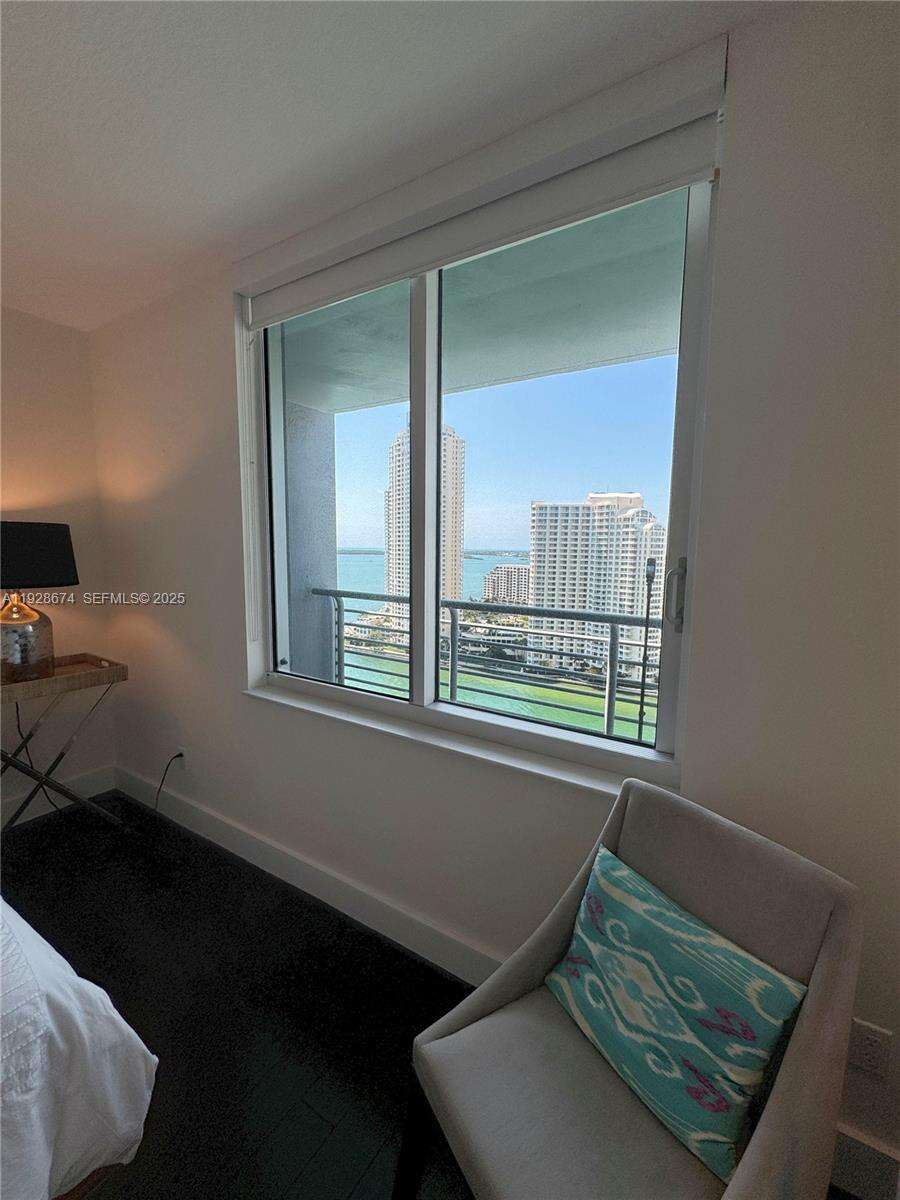 One Miami East at 335 Biscayne Blvd, Miami, FL 33131 - For Sale photo 14