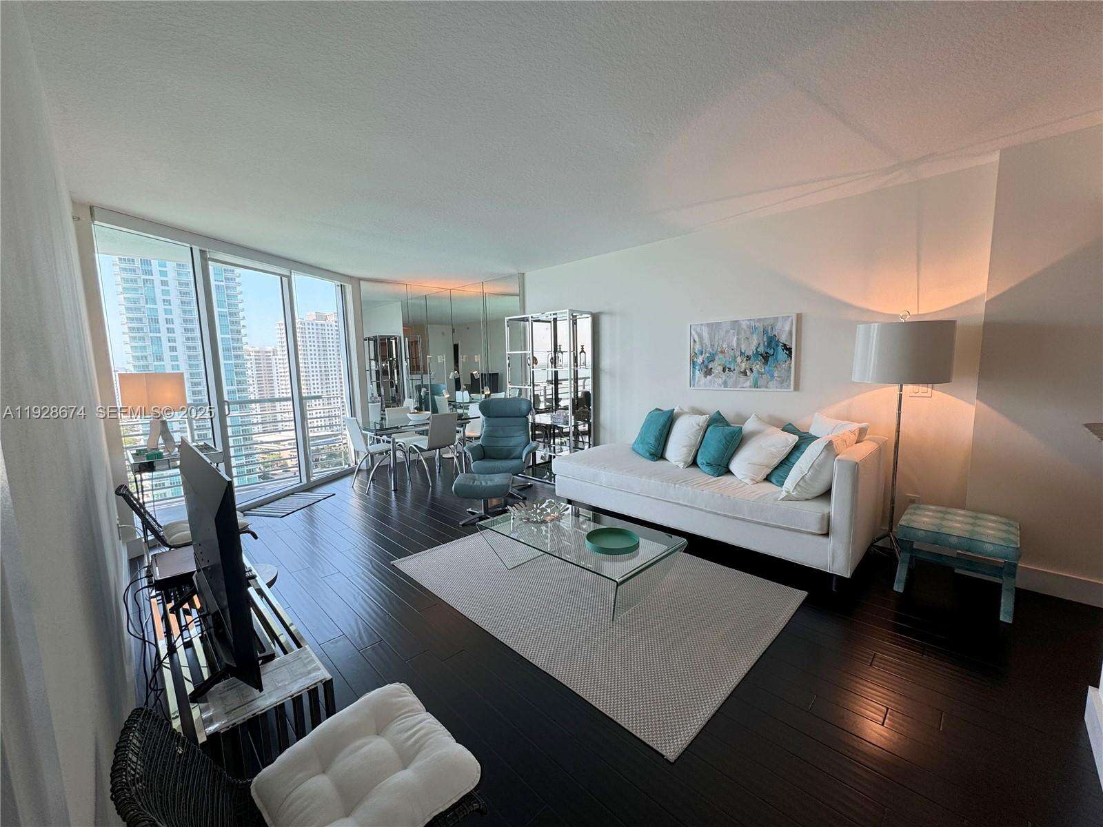 One Miami East at 335 Biscayne Blvd, Miami, FL 33131 - For Sale photo 8