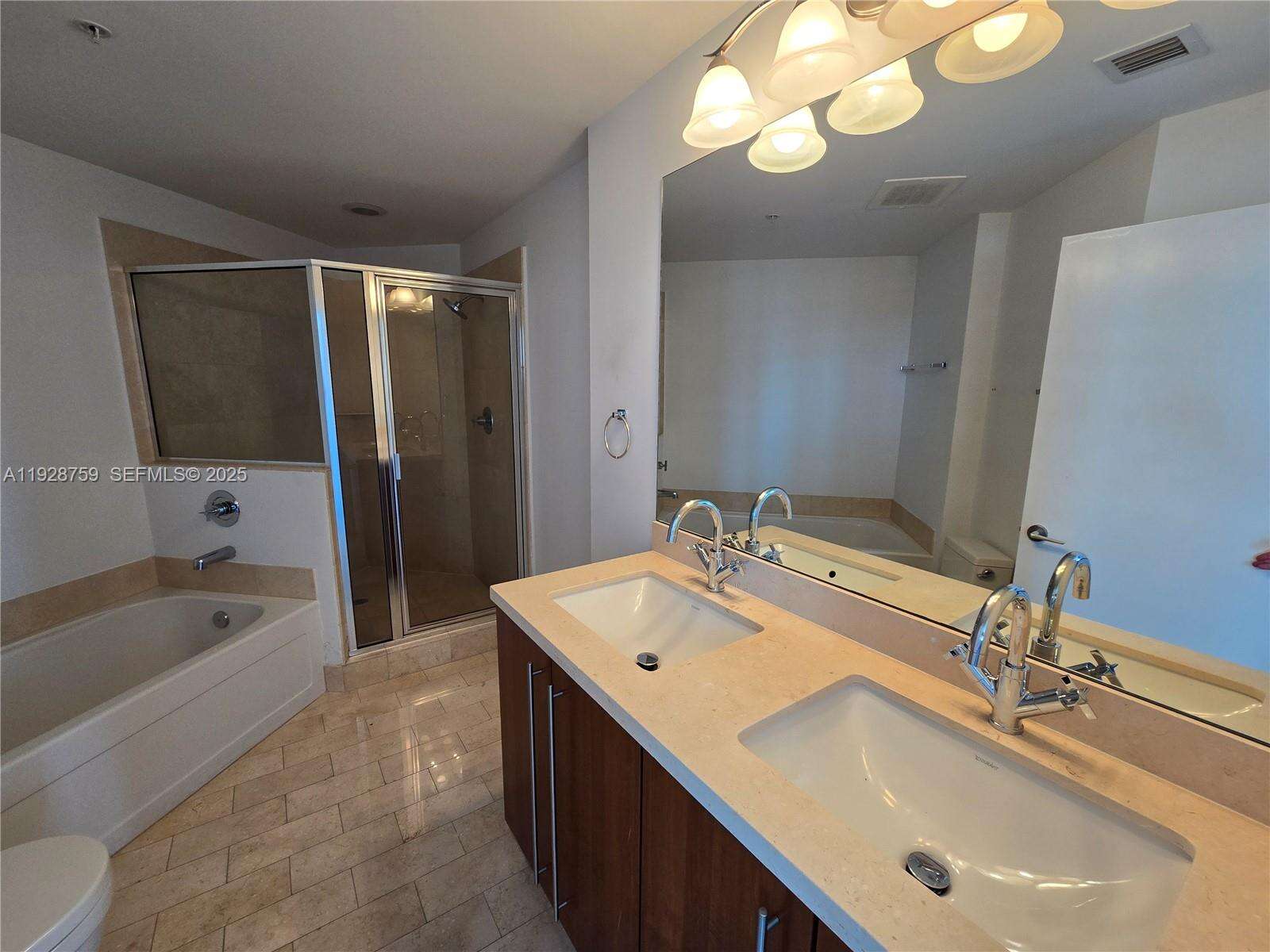 Axis On Brickell at 79 12 St, Miami, FL 33130 - For Sale photo 9