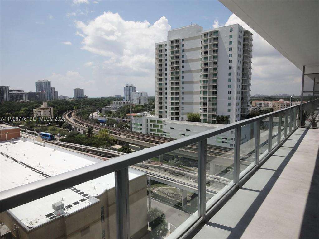 Axis On Brickell at 79 12th St, Miami, FL 33130 - For Sale photo 18