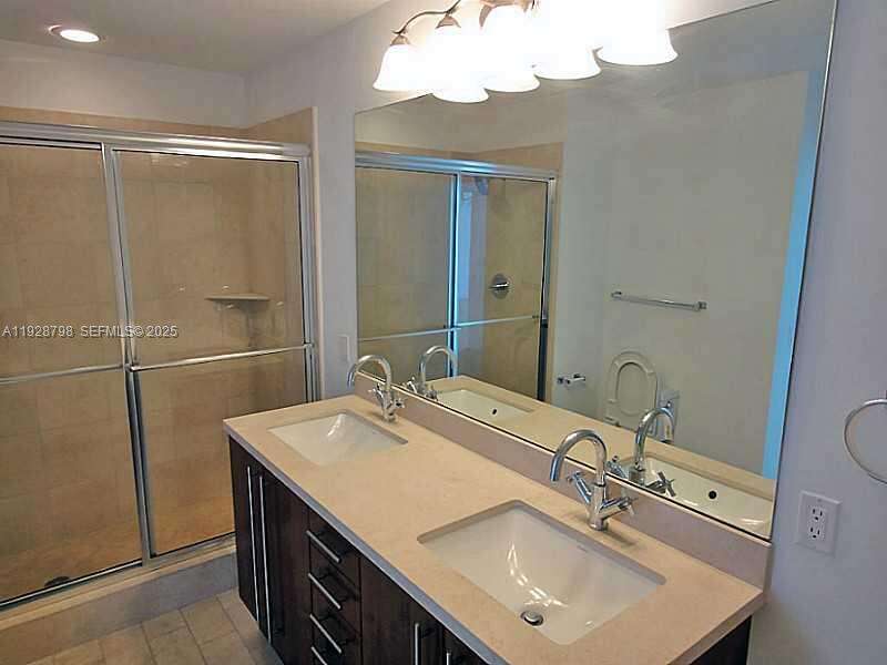 Axis On Brickell at 1111 1 Ave, Miami, FL 33130 - For Sale photo 10