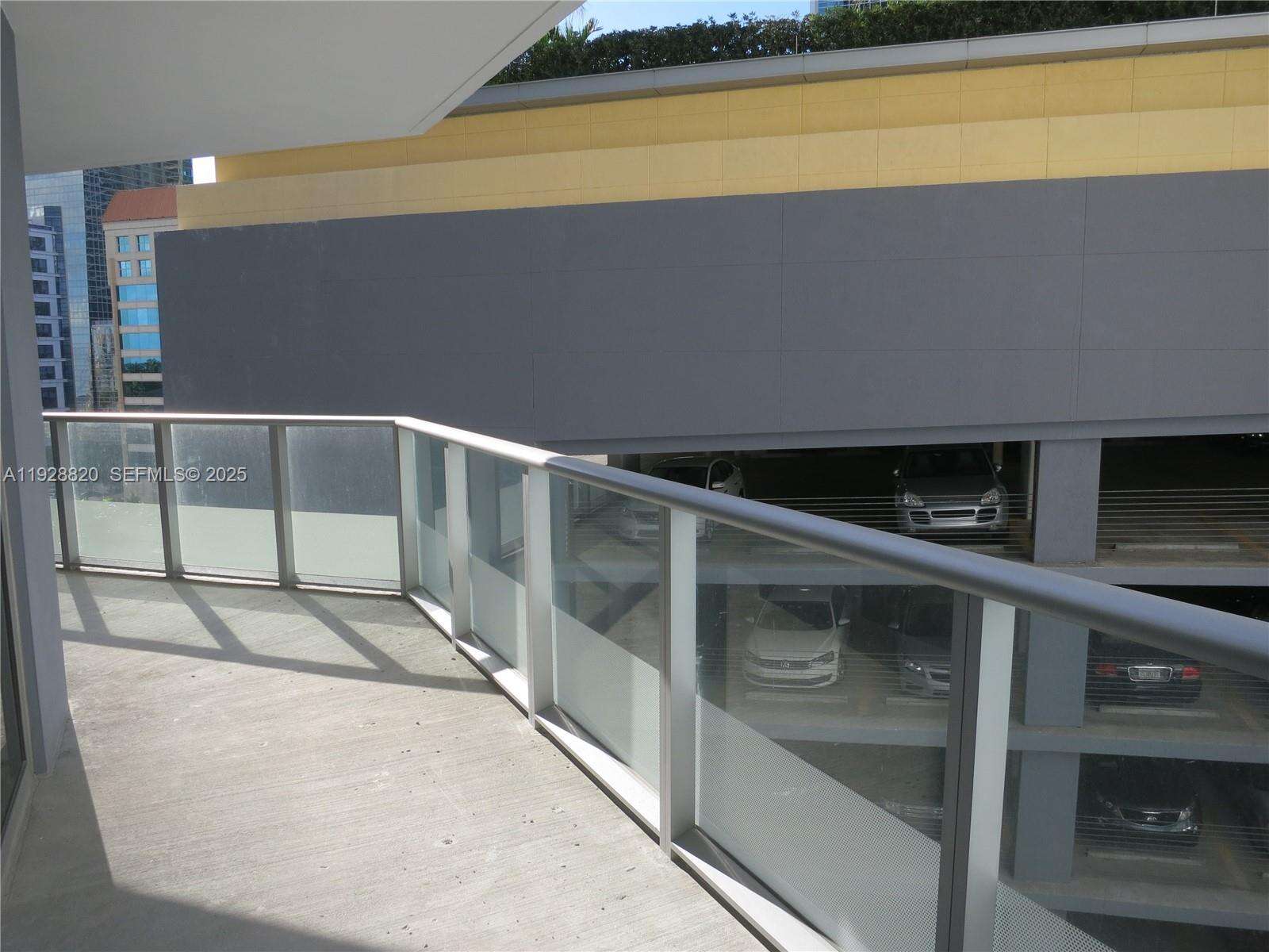 Brickell House at 1300 Brickell Bay Dr, Miami, FL 33131 - For Sale photo 7