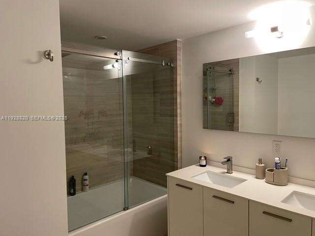 Brickell House at 1300 Brickell Bay Dr, Miami, FL 33131 - For Sale photo 9