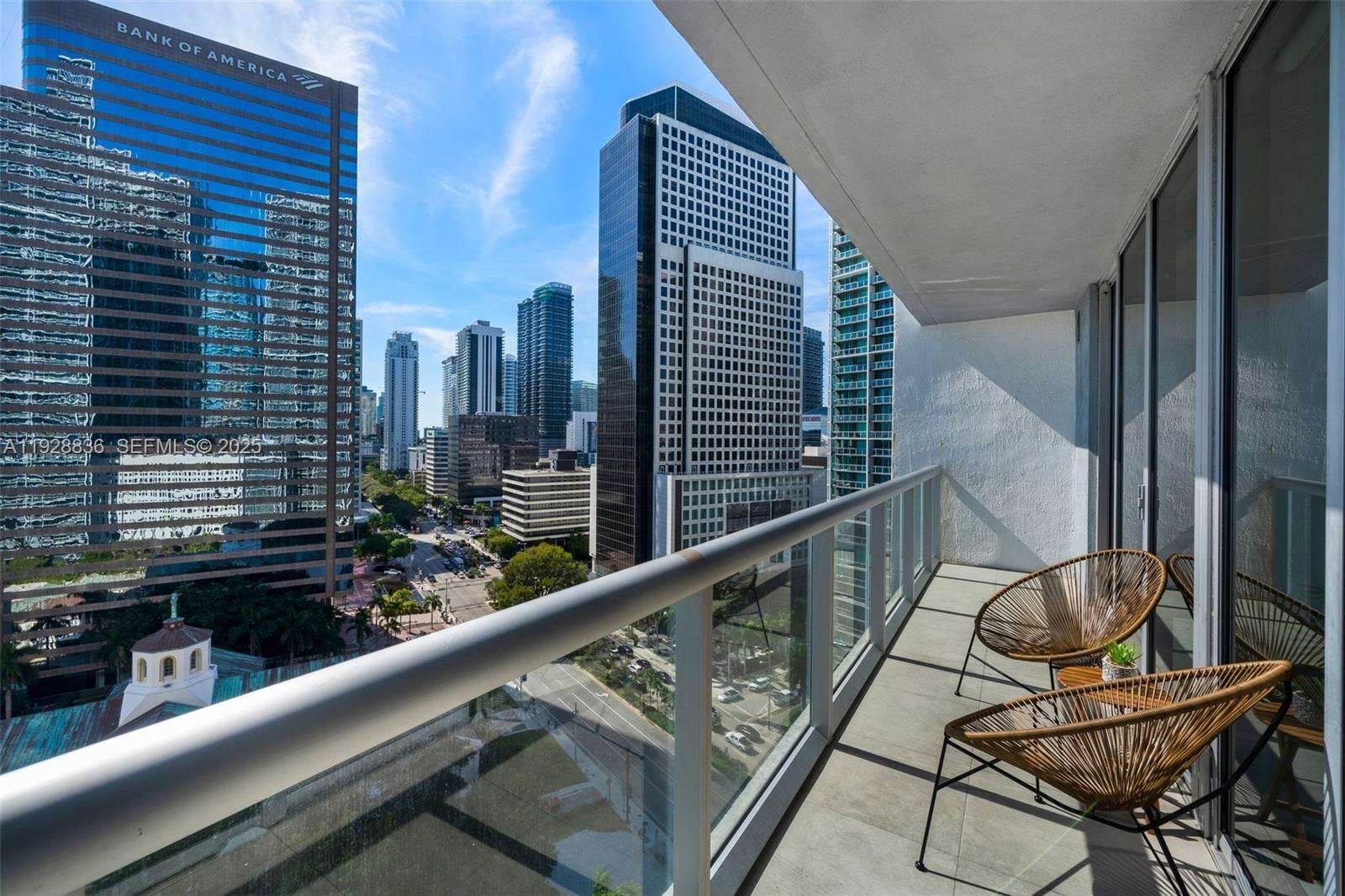 Icon Brickell 3 at 485 Brickell Ave, Miami, FL 33131 - For Sale photo 20