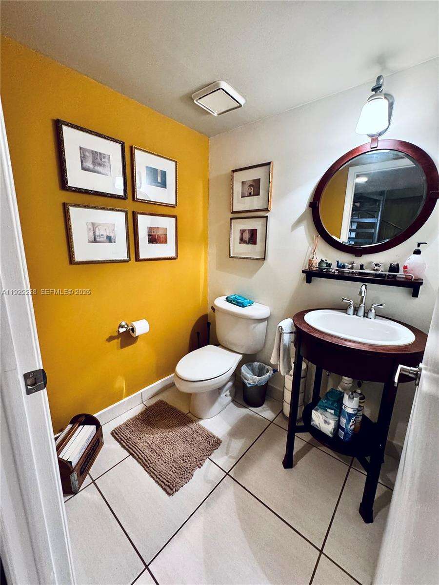 Admirals Port at 3007 183 Ln, Aventura, FL 33160 - For Sale photo 11