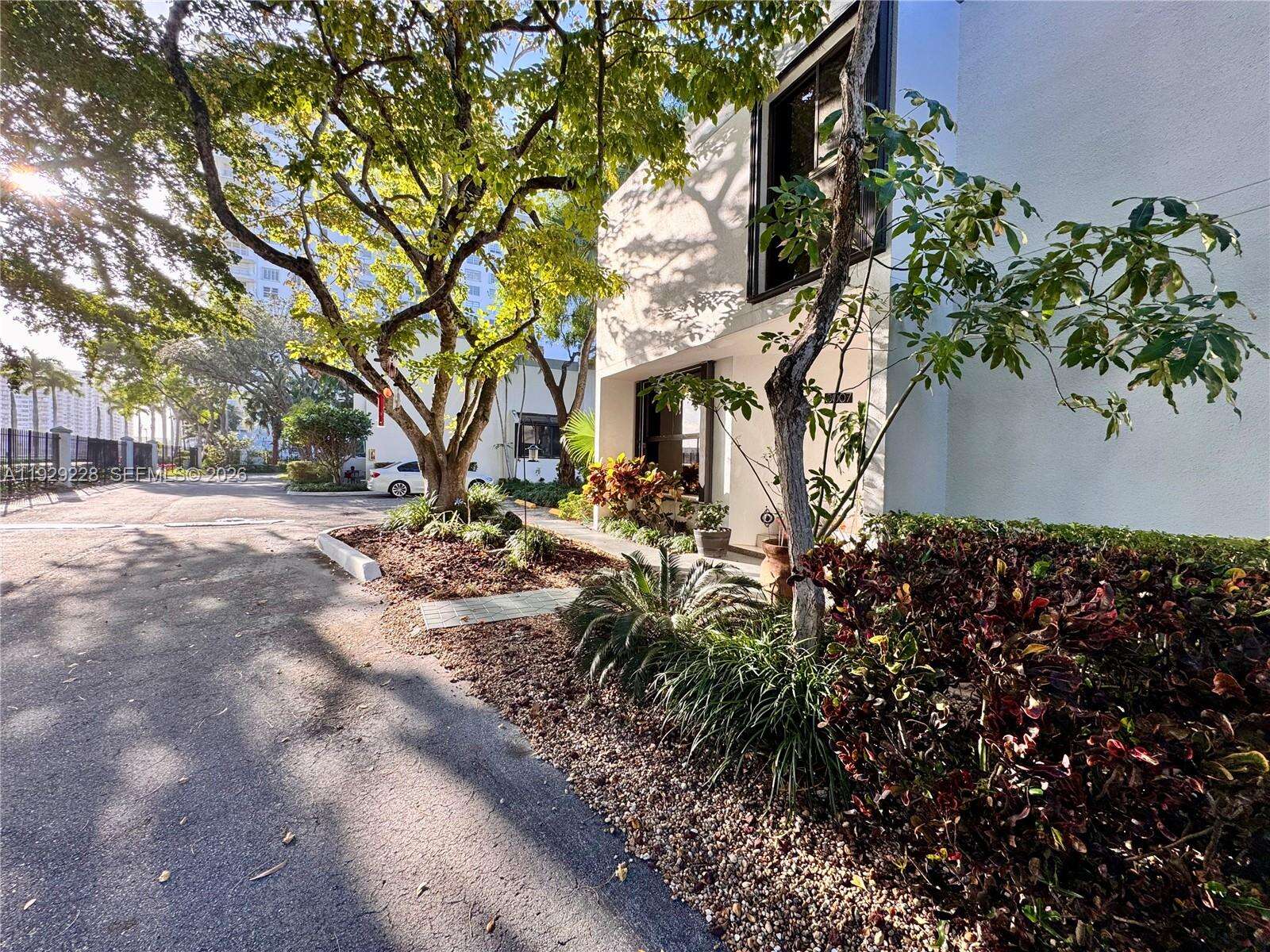 Admirals Port at 3007 183 Ln, Aventura, FL 33160 - For Sale photo 45