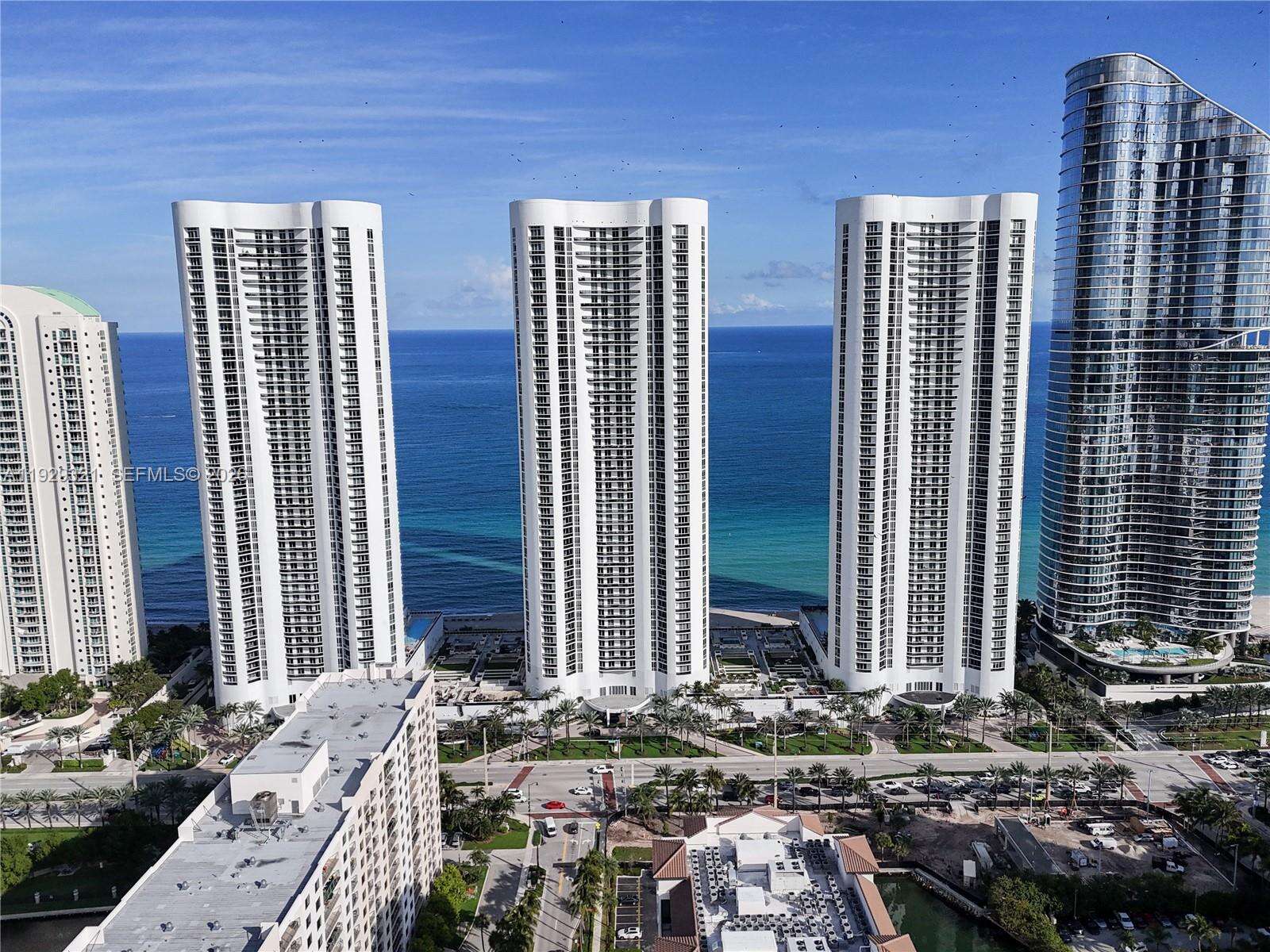 TDR TOWER I - 16001 Collins Ave, Sunny Isles Beach, FL 33160 | Picture 53